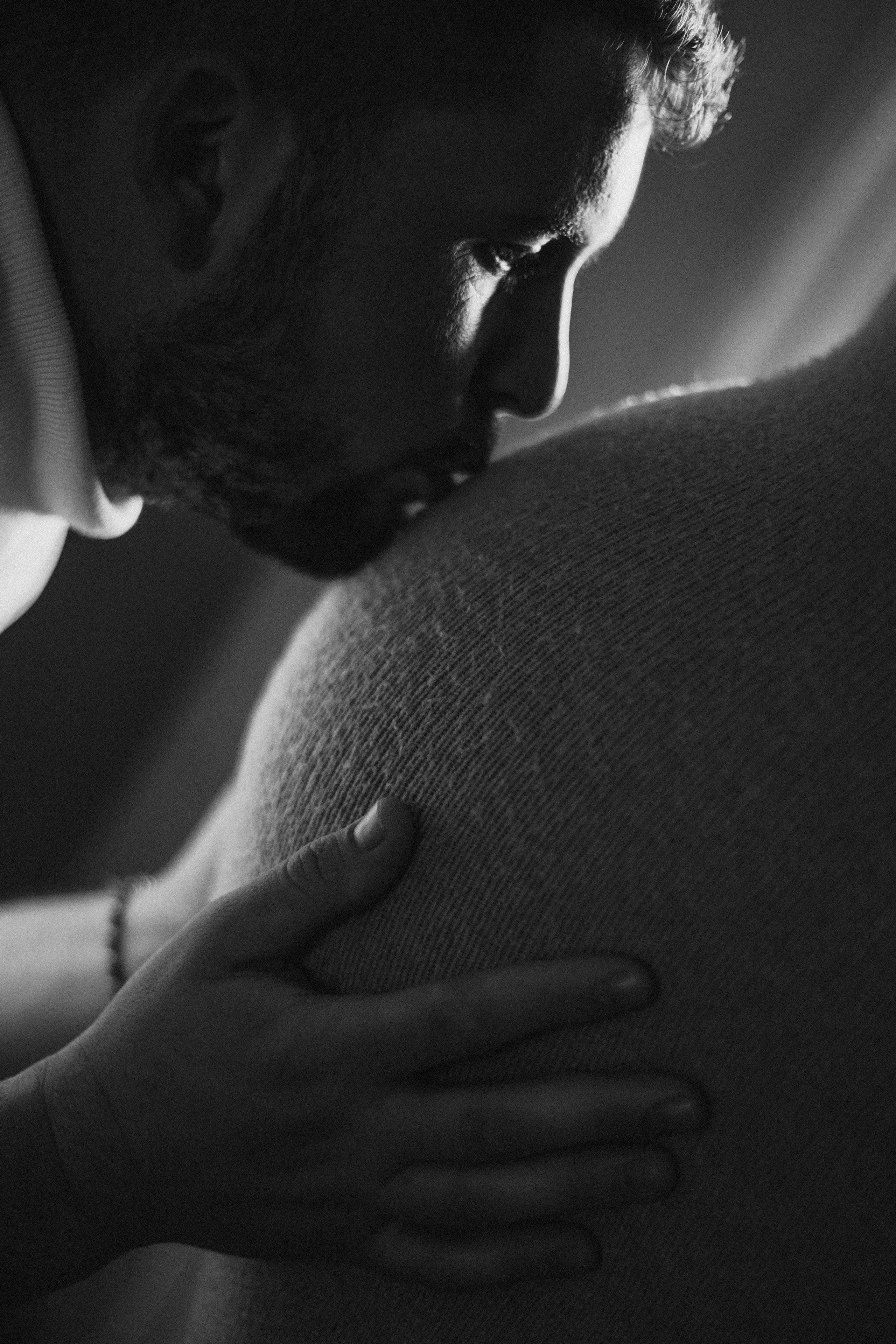 Ședințe foto pentru gravide. Fotograf de familie în Oradea Katsiaryna Ciortan