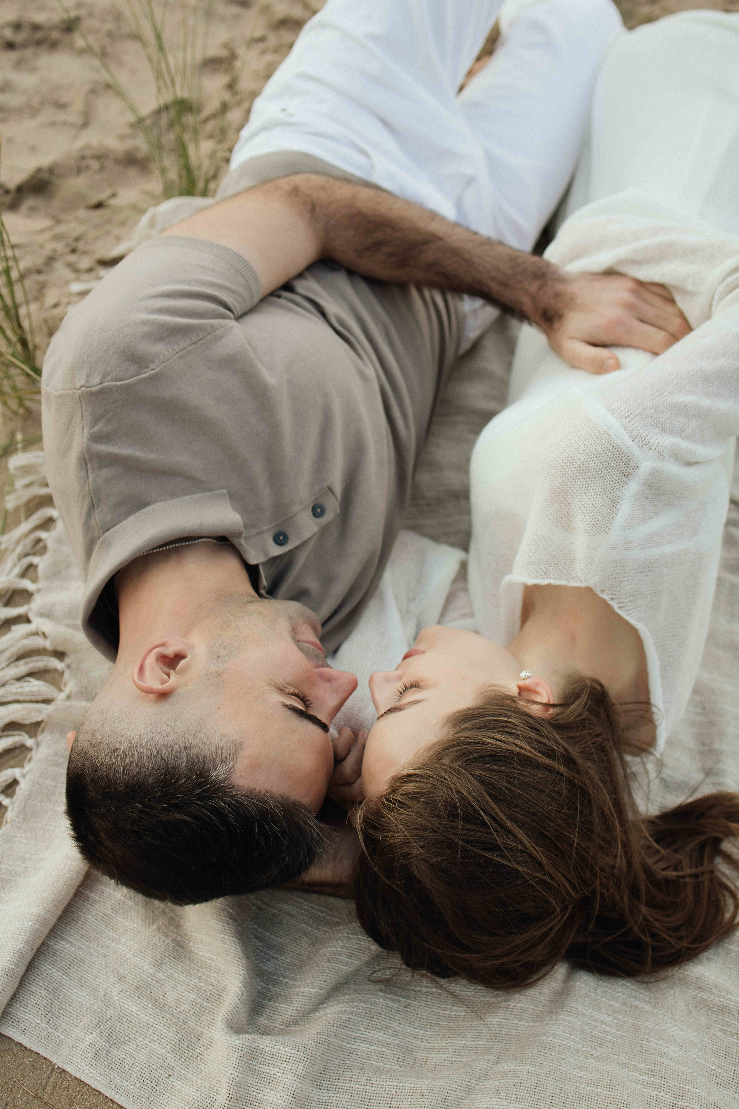 By the ocean. Newborn, Maternity & Family Photographer in Charlotte, North Carolina | Arhipova Julia
