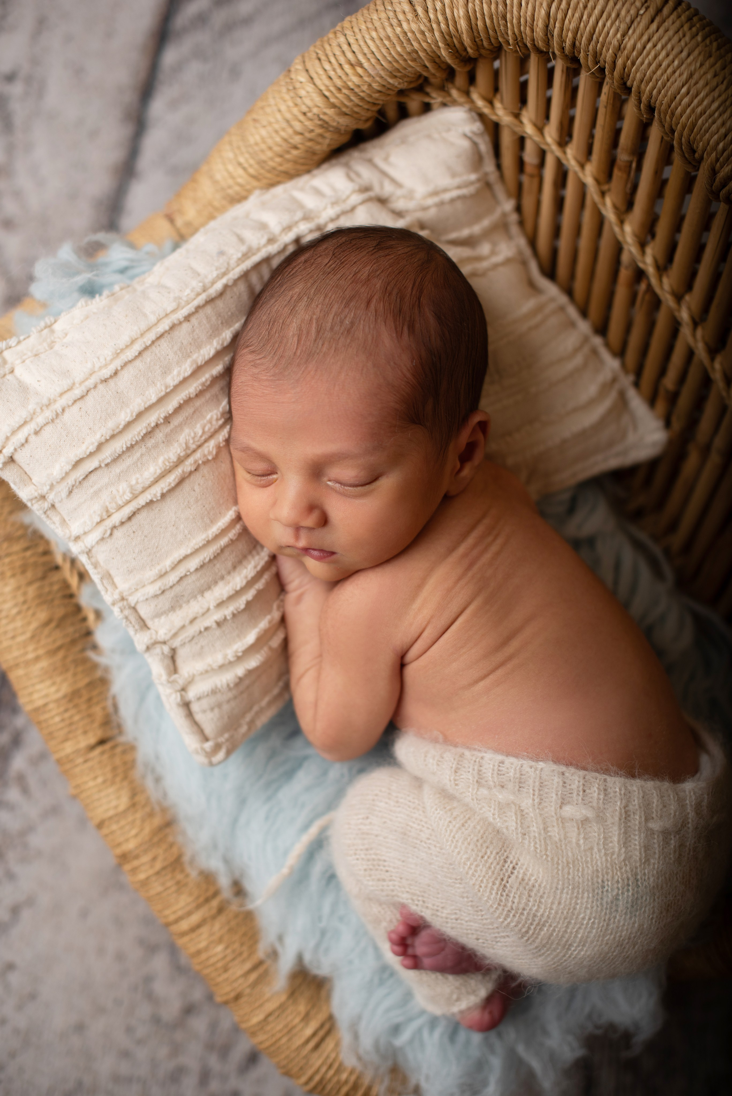 Mr Kolya. Newborn, pregnancy, family photographer in New Jersey