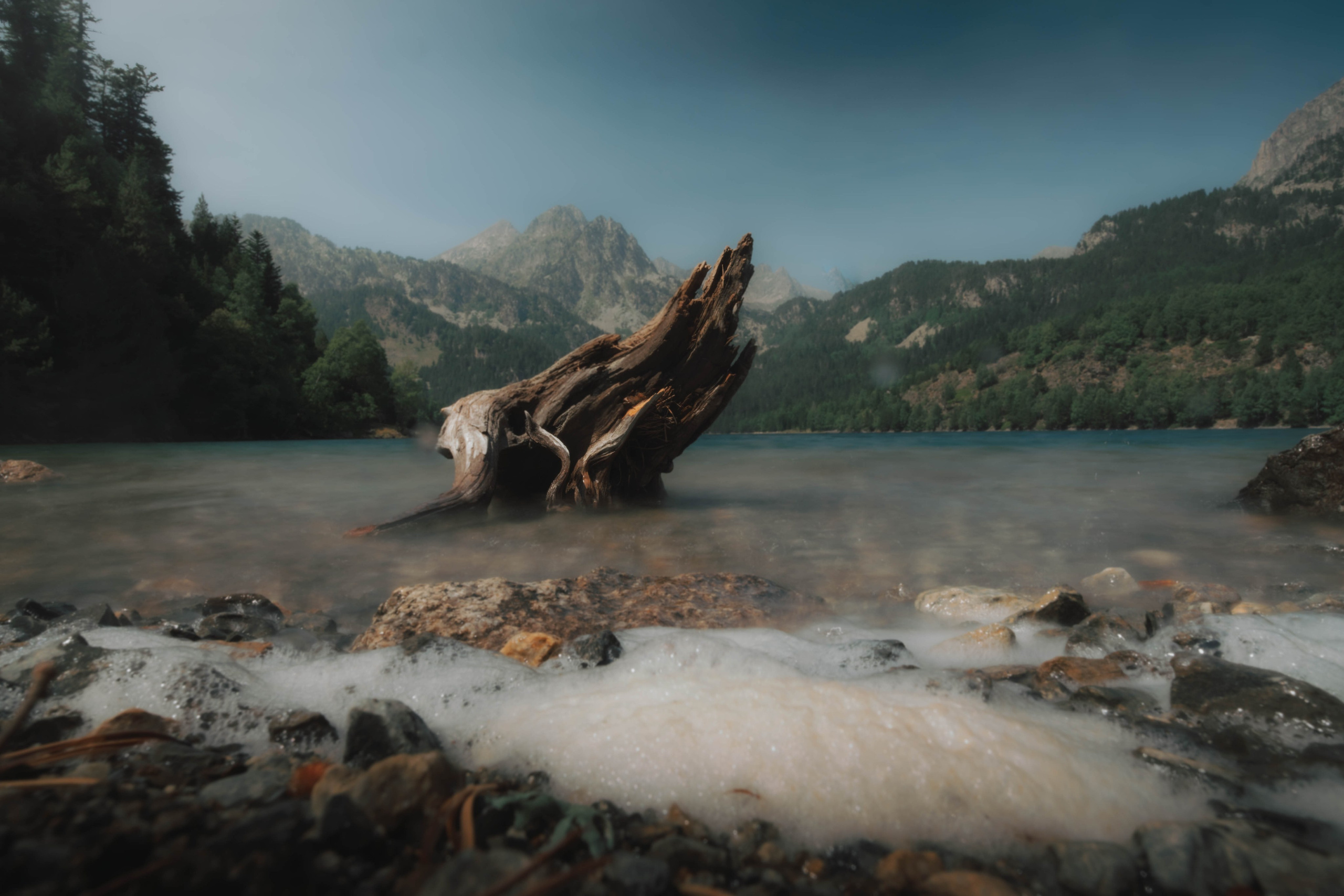 Parque Nacional de Aigüestortes y Estany de Sant Maurici. Alba del Norte Studio