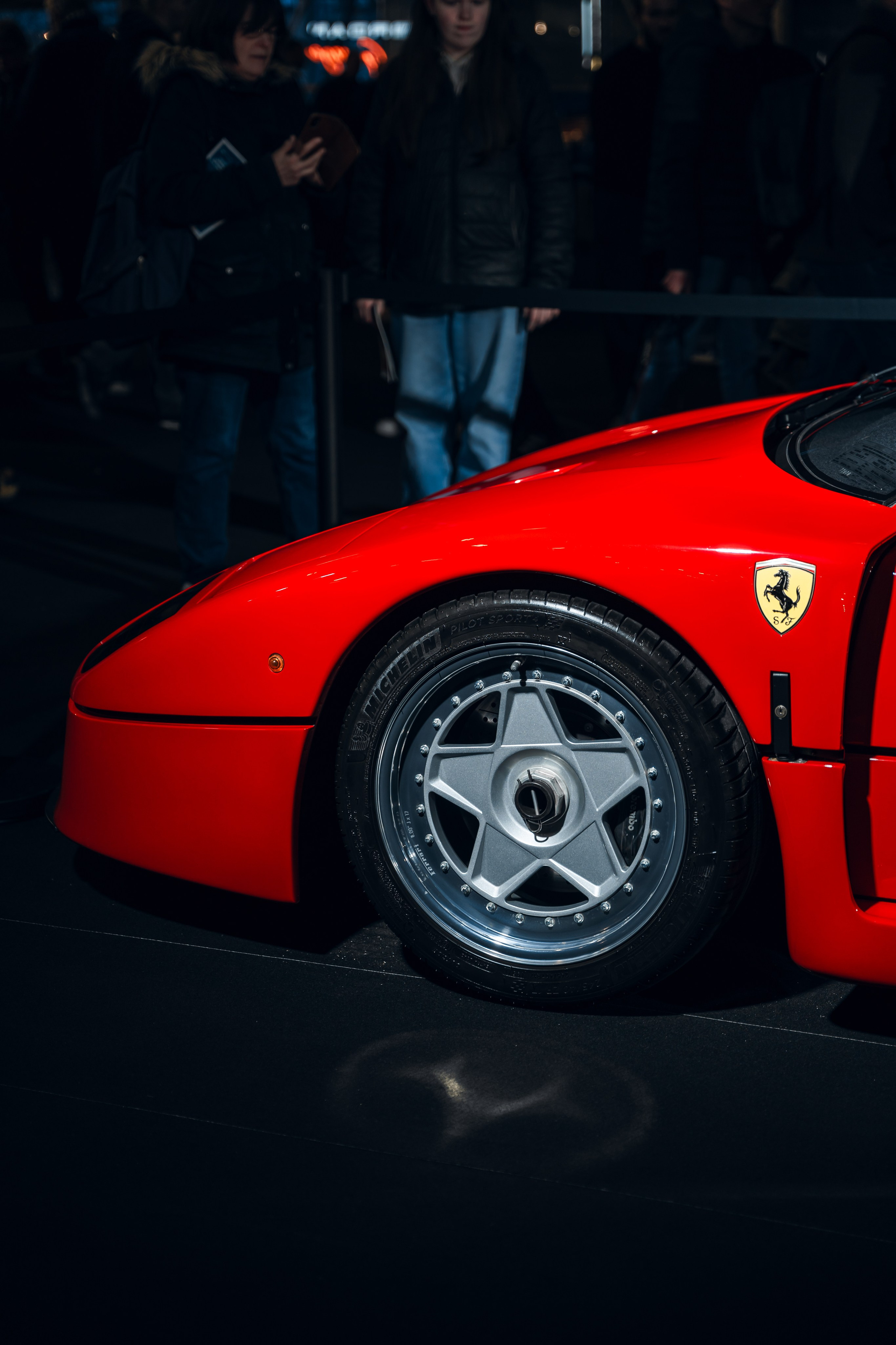 Retromobile 2026. Photographe de voitures à Paris — Vitalii Motruk