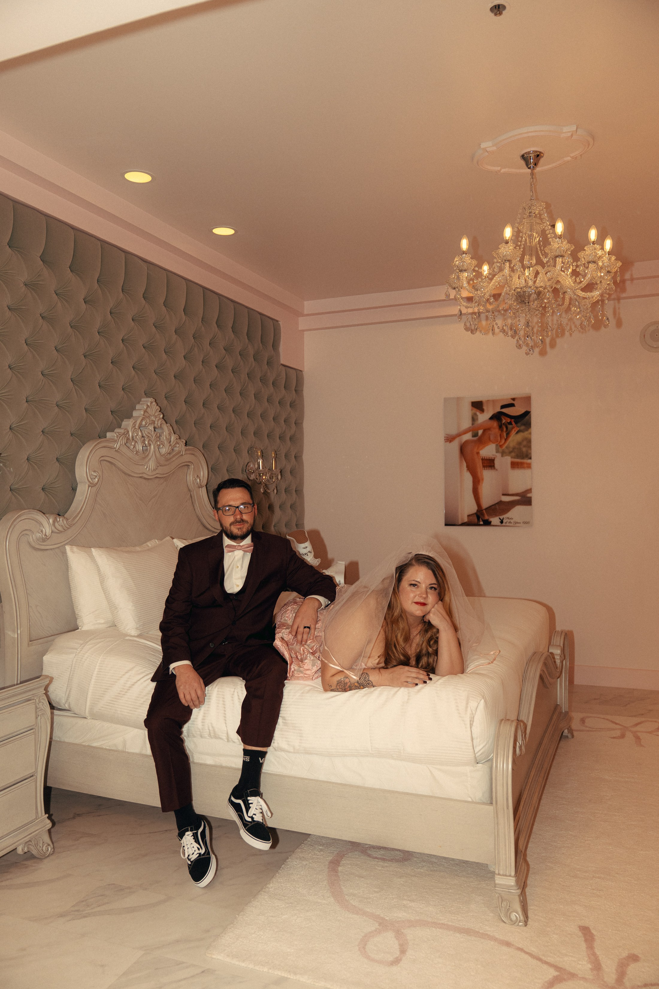 P&C. Wedding & elopement photographer Viktoriya Kravtsov. Las Vegas