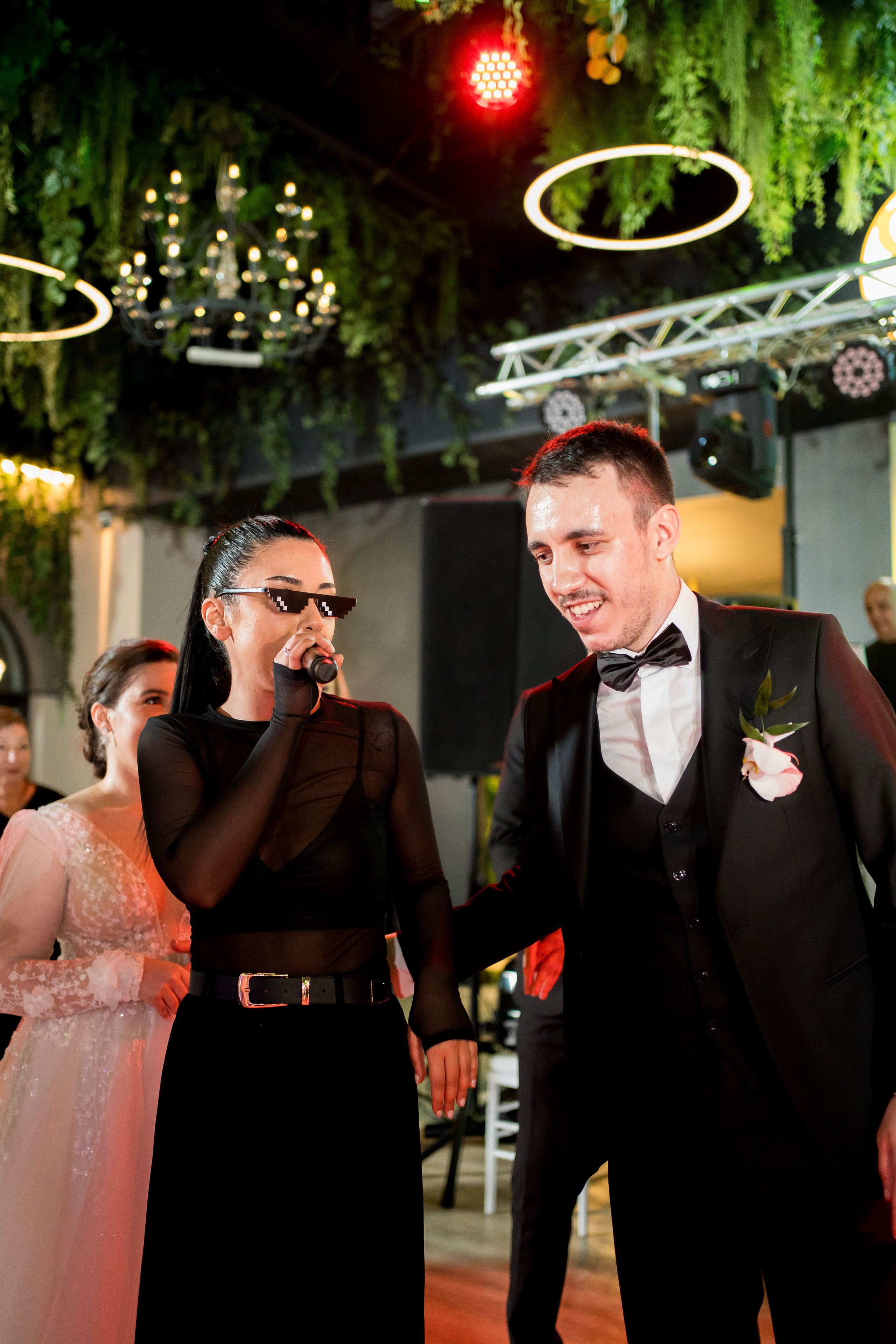 PARTY. Gabriel Florea — Fotograf nuntă București