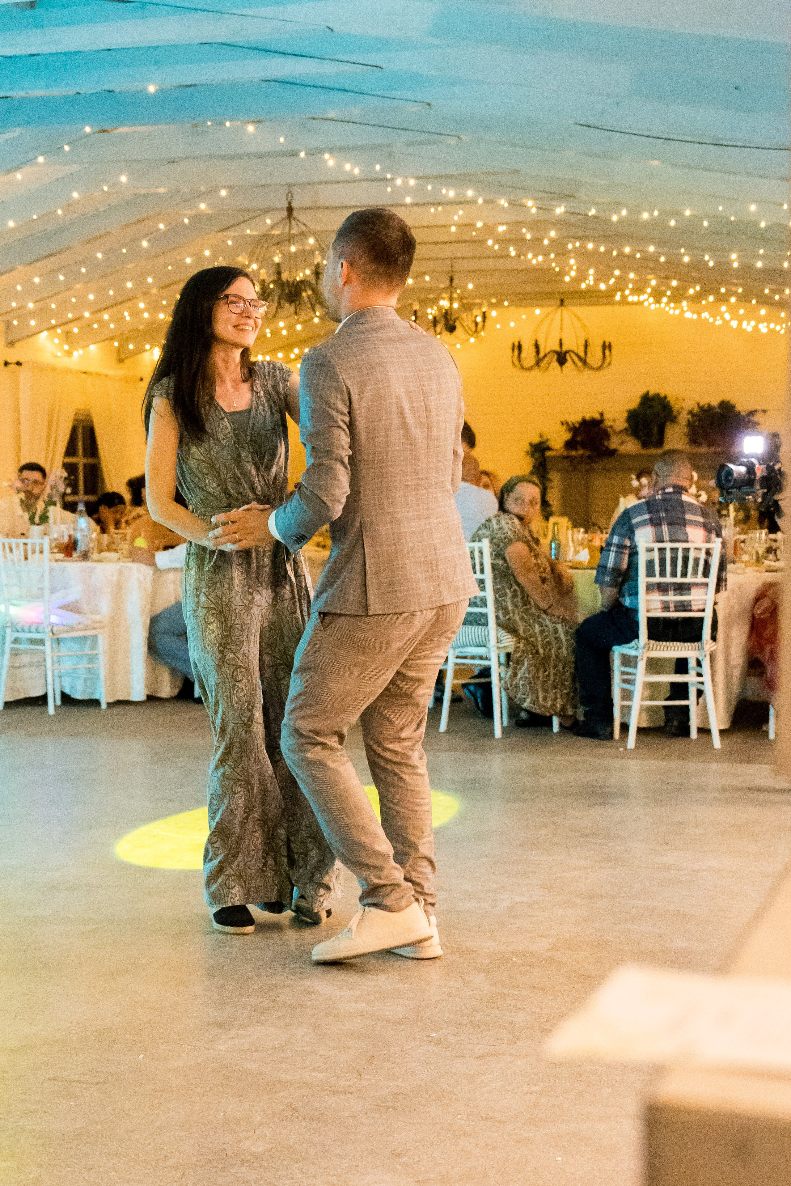 PARTY. Gabriel Florea — Fotograf nuntă București