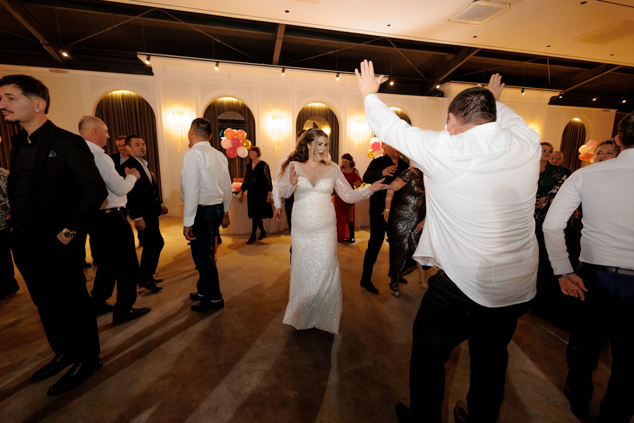 Povestea voastră, regizată de noi |Cristi Turculet Videograf Nuntă Suceava | wedding highlight. Servicii foto-video profesionale, pentru momente de neuitat