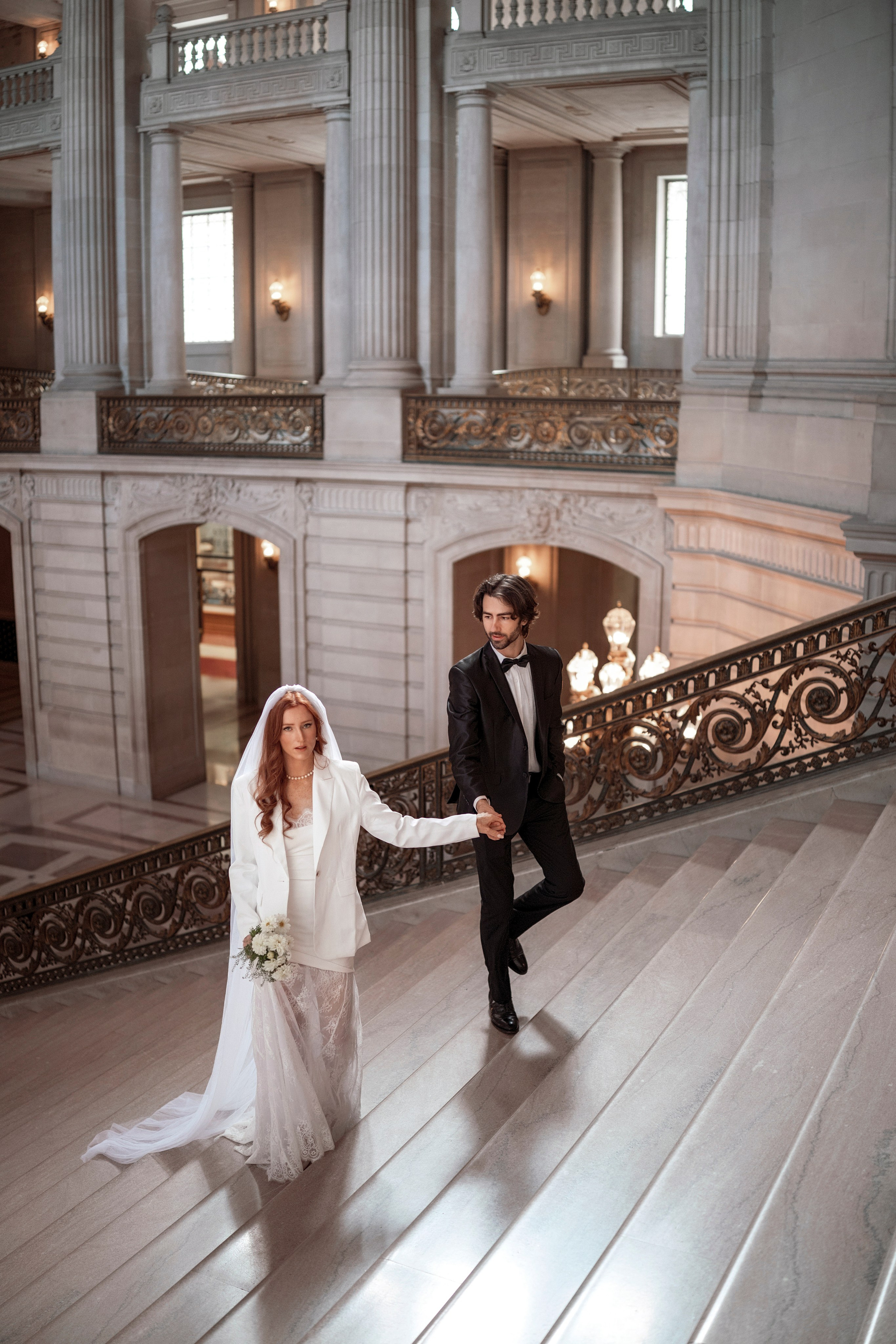 San Francisco City hall. Bay Area Photographer: family, maternity, love story, wedding