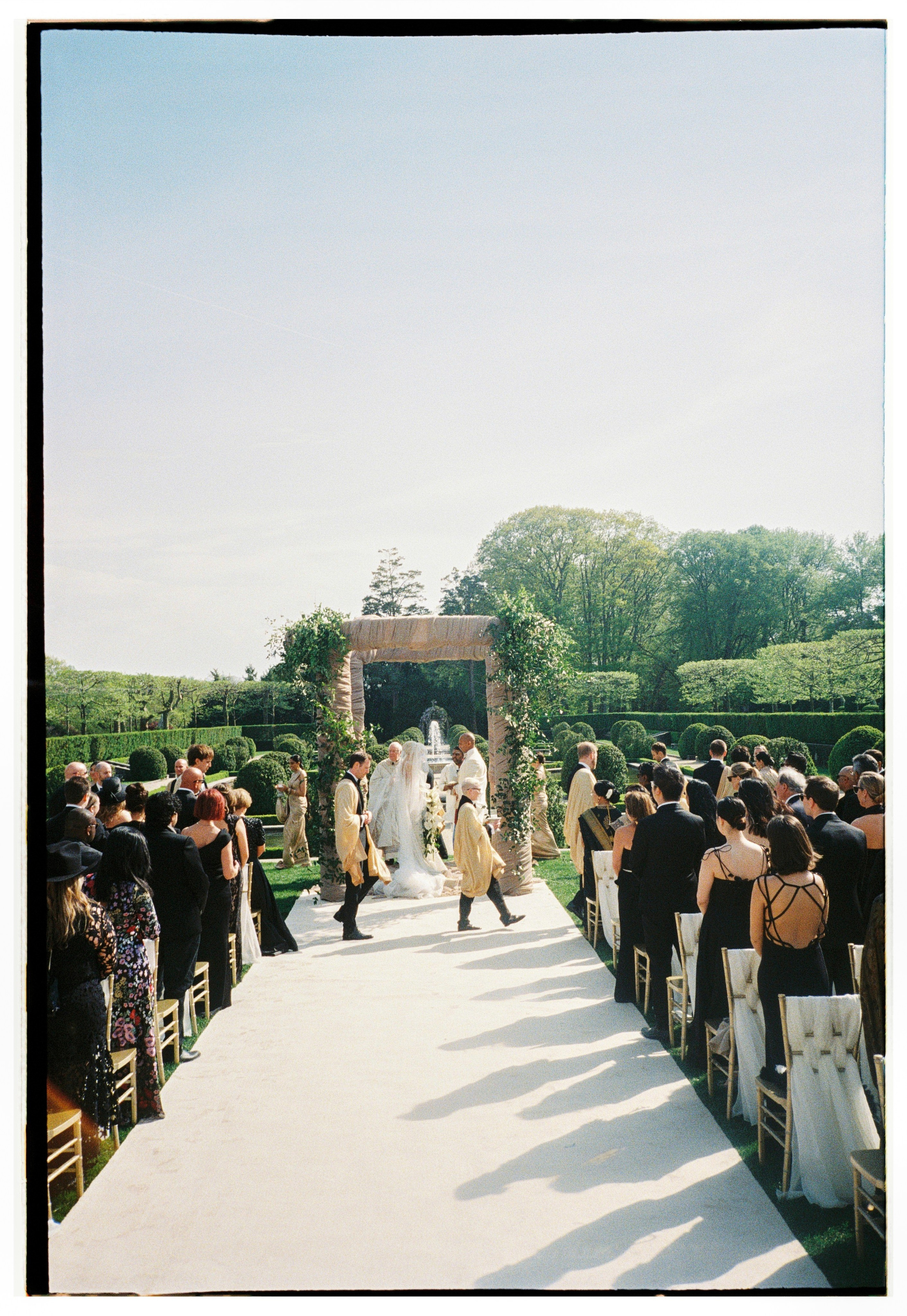 Akshay & Arielle’s Wedding at Oheka Castle | Captured on Kodak Portra 400 Film