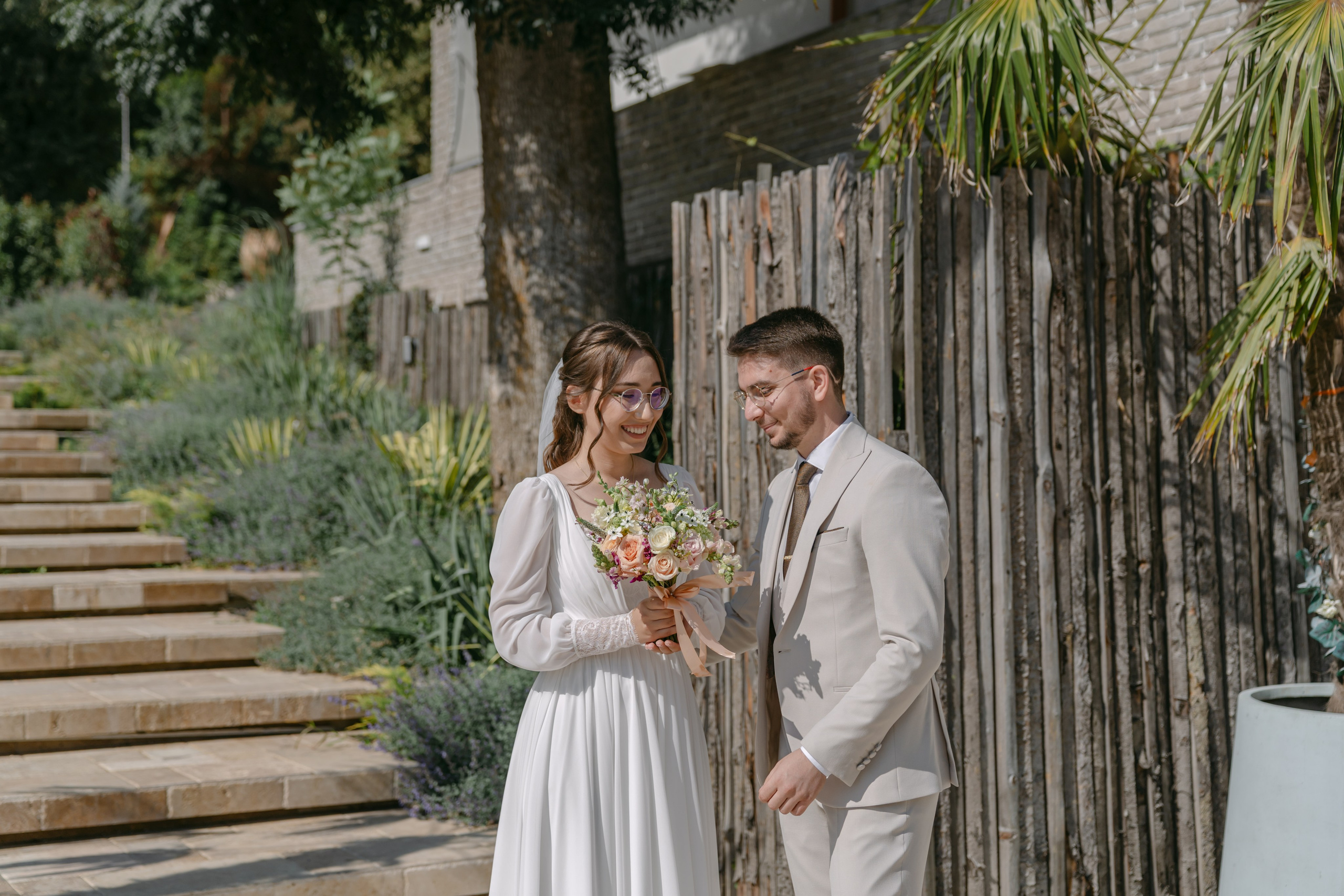 Analisa | Constantin. Gabrielacojocariu.com