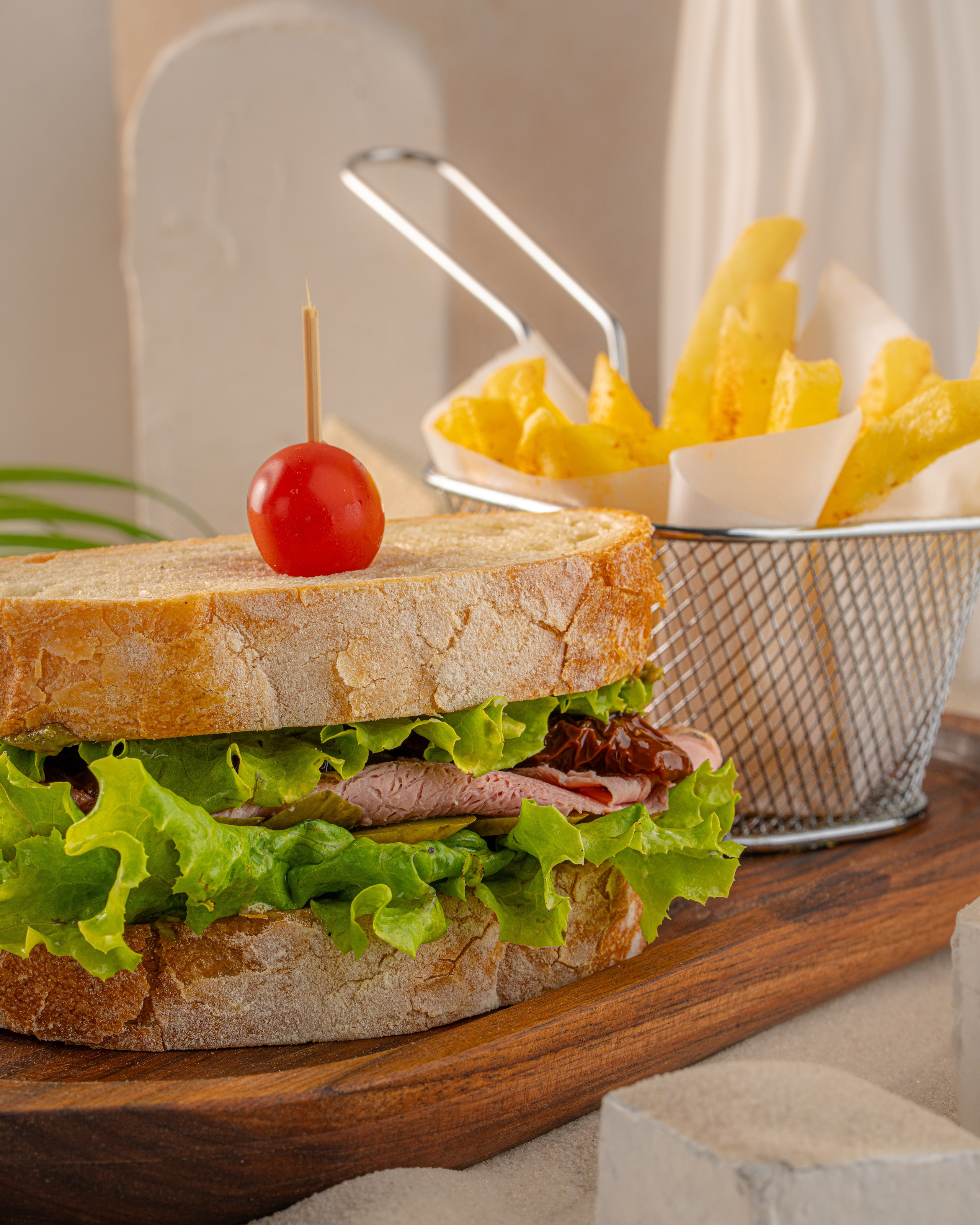 FOTO. Food & product photographer Suleyman Suleymanli