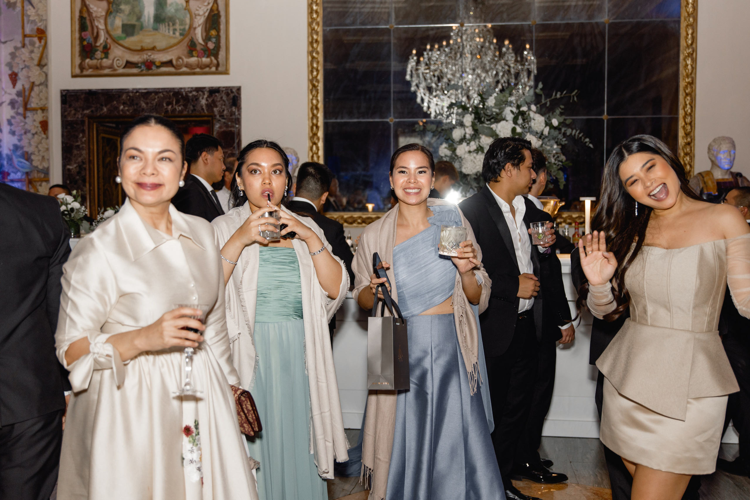 Wedding photographer Italy Rome, Tuscany, Lake Como, Sicily, Puglia. Wedding Photographer Rome Tuscany Como Sicily Puglia Amalfy Italy- Oksana Savenchuk