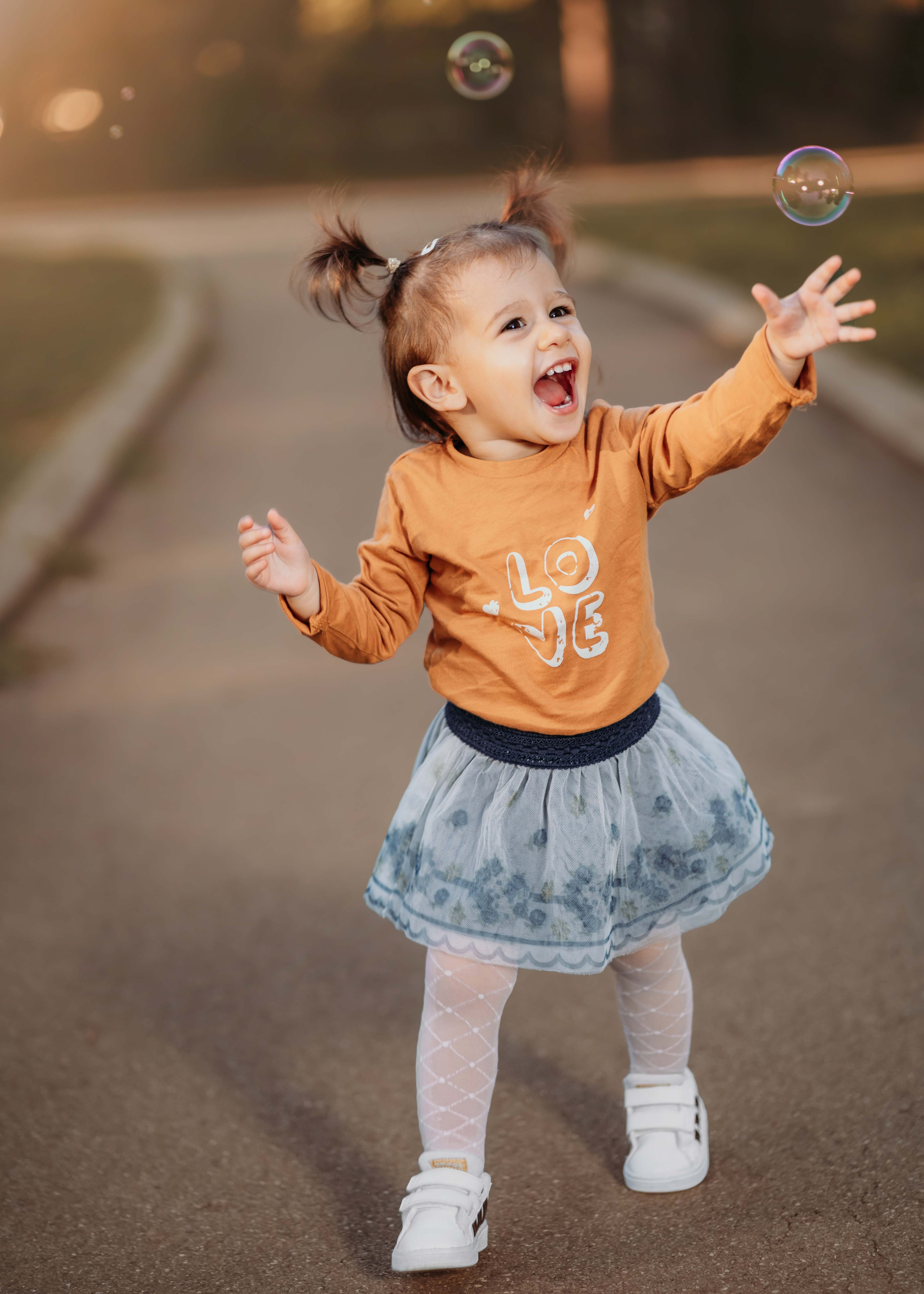 FOTOGRAFISANJE U PRIRODI. DEČIJI FOTOGRAF BEOGRAD|NOVOGODISNJE FOTOGRAFISANJE|CAKE SMASH