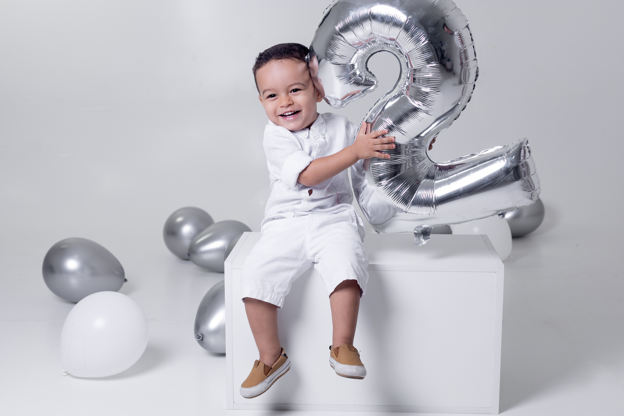 Levi 2 anos. Bem-vindo ao Meu Mundo Fotográfico