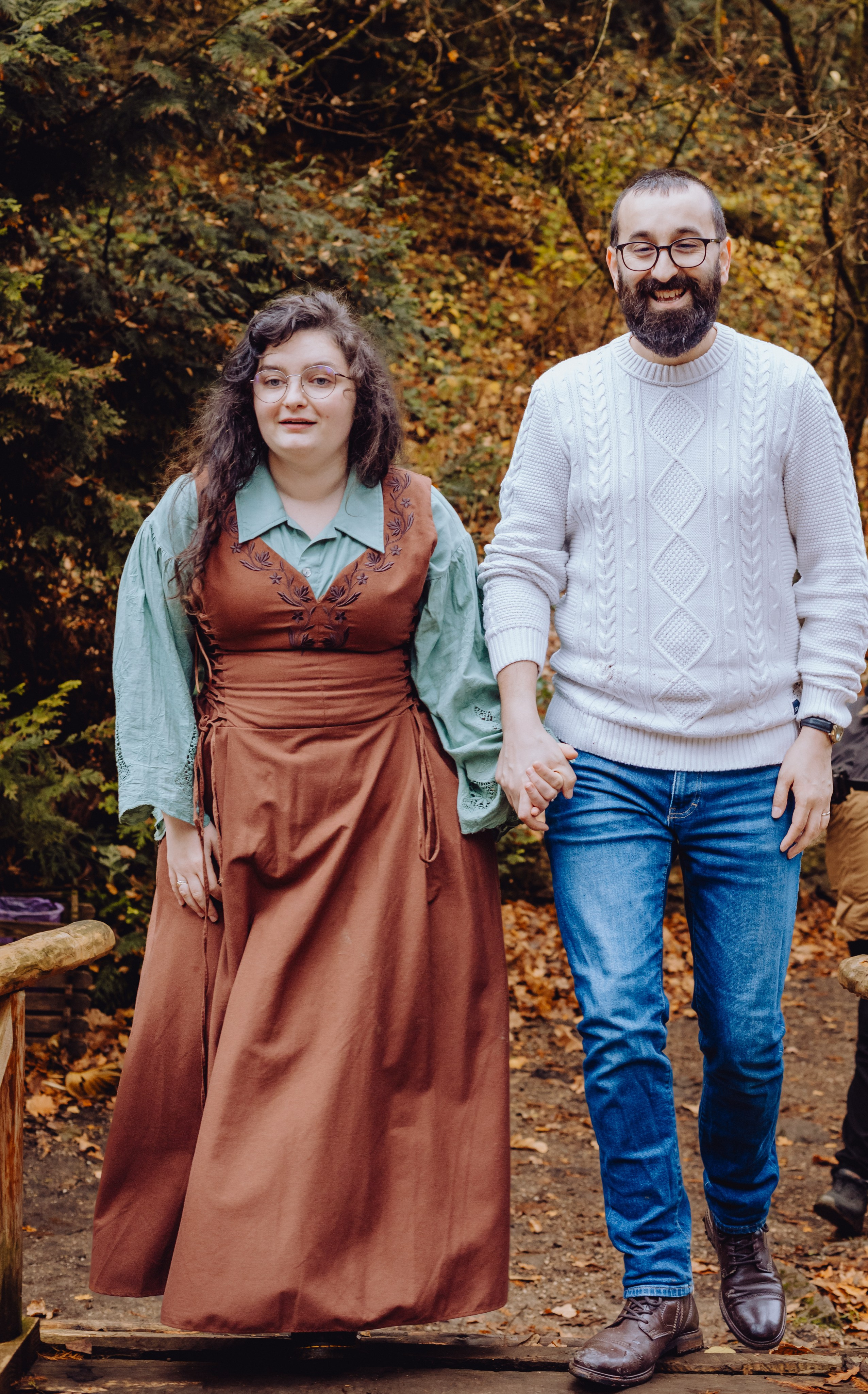 Alex & Lavinia. Wedding & couple photographer from Romania Rut Vetan