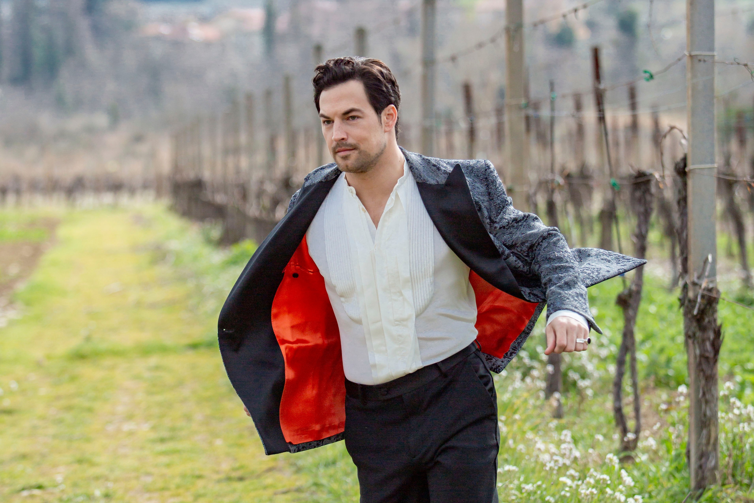 Giacomo Gianniotti in Mirco Giovannini. Fotografia e video