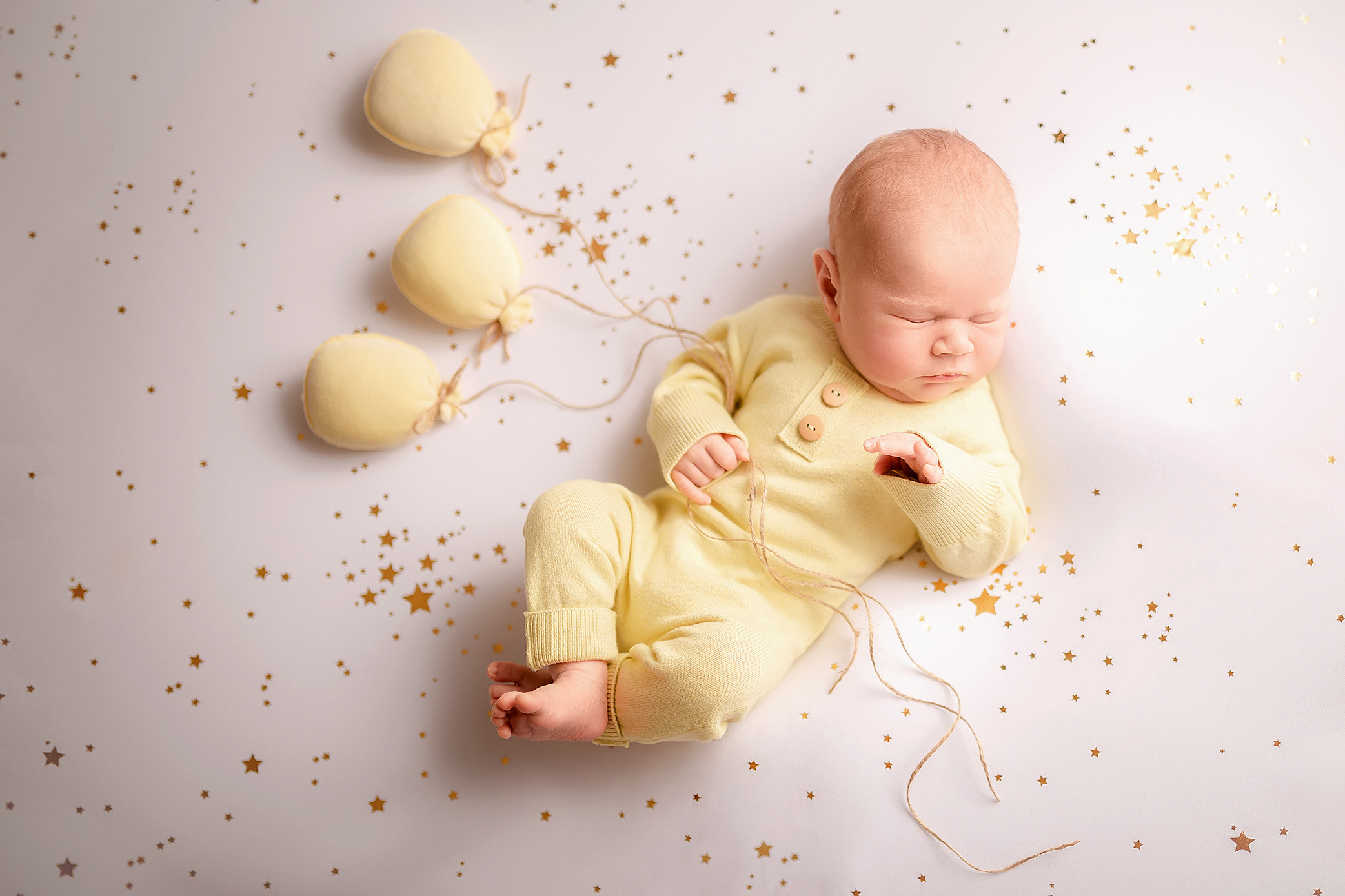 Neugeborene. Neugeborenen, Kinder, Familie Fotografin Oberhausen NRW Marina Lykov
