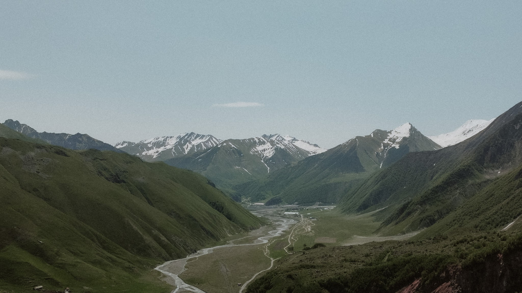 Truso Valley. Mountain Photographer in Georgia | Kazbegi & Gudauri Photo Experiences
