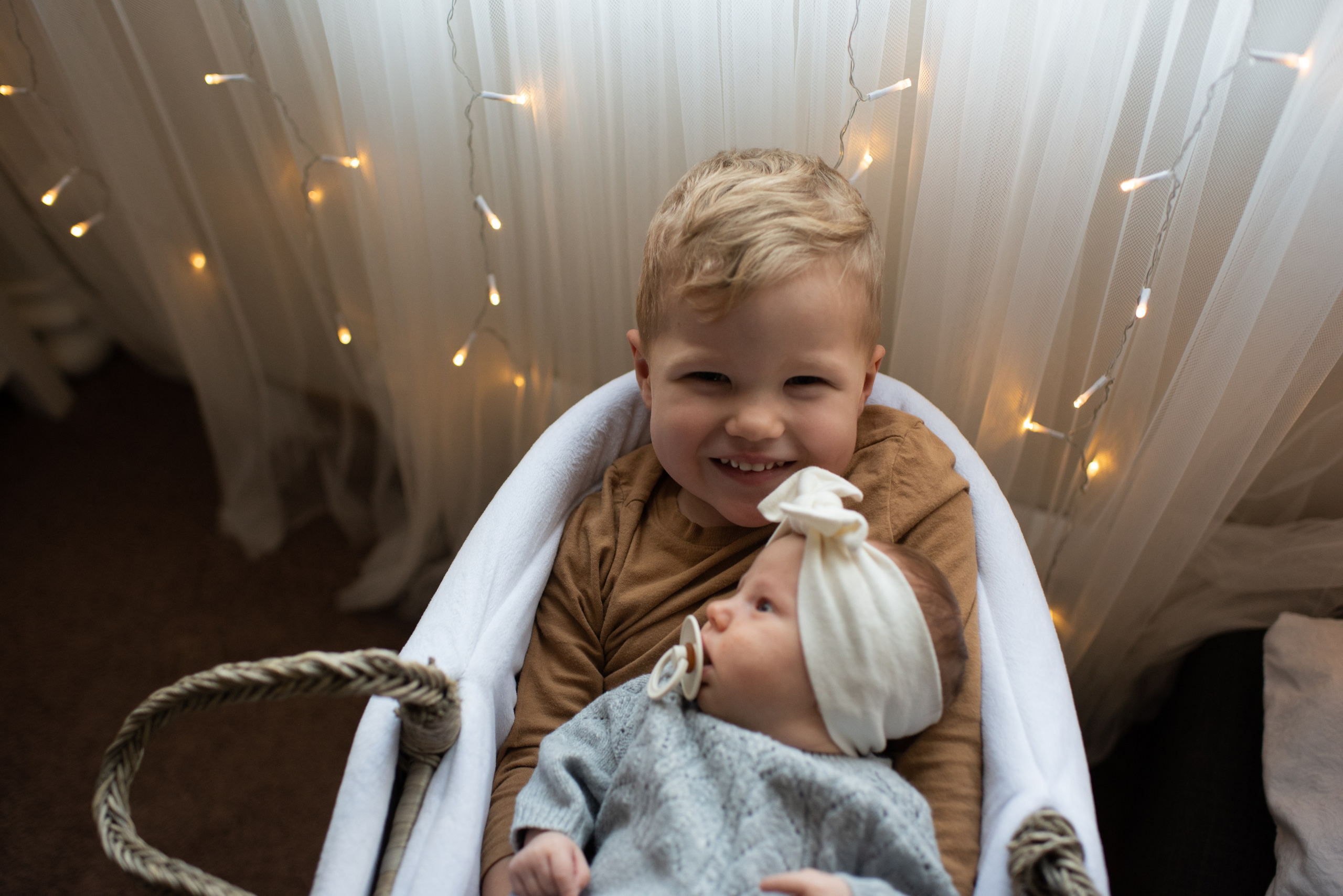 Oleg, Darina, Mark & Mira. Newborn, pregnancy, family photographer in New Jersey