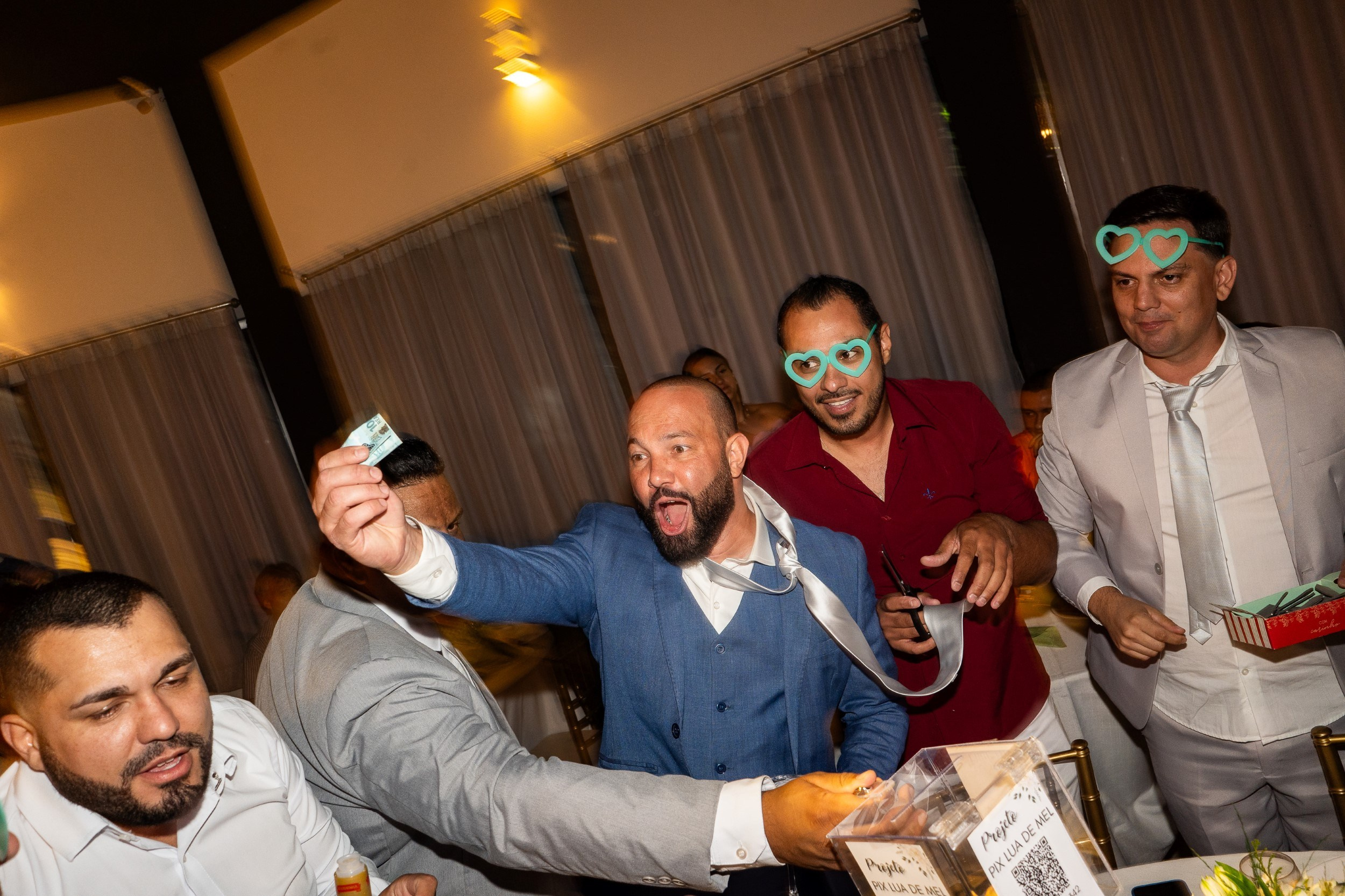 Casamento Aliriane e Willian — Novo Horizonte. Fotógrafo de casamento e Filmmaker de casamento