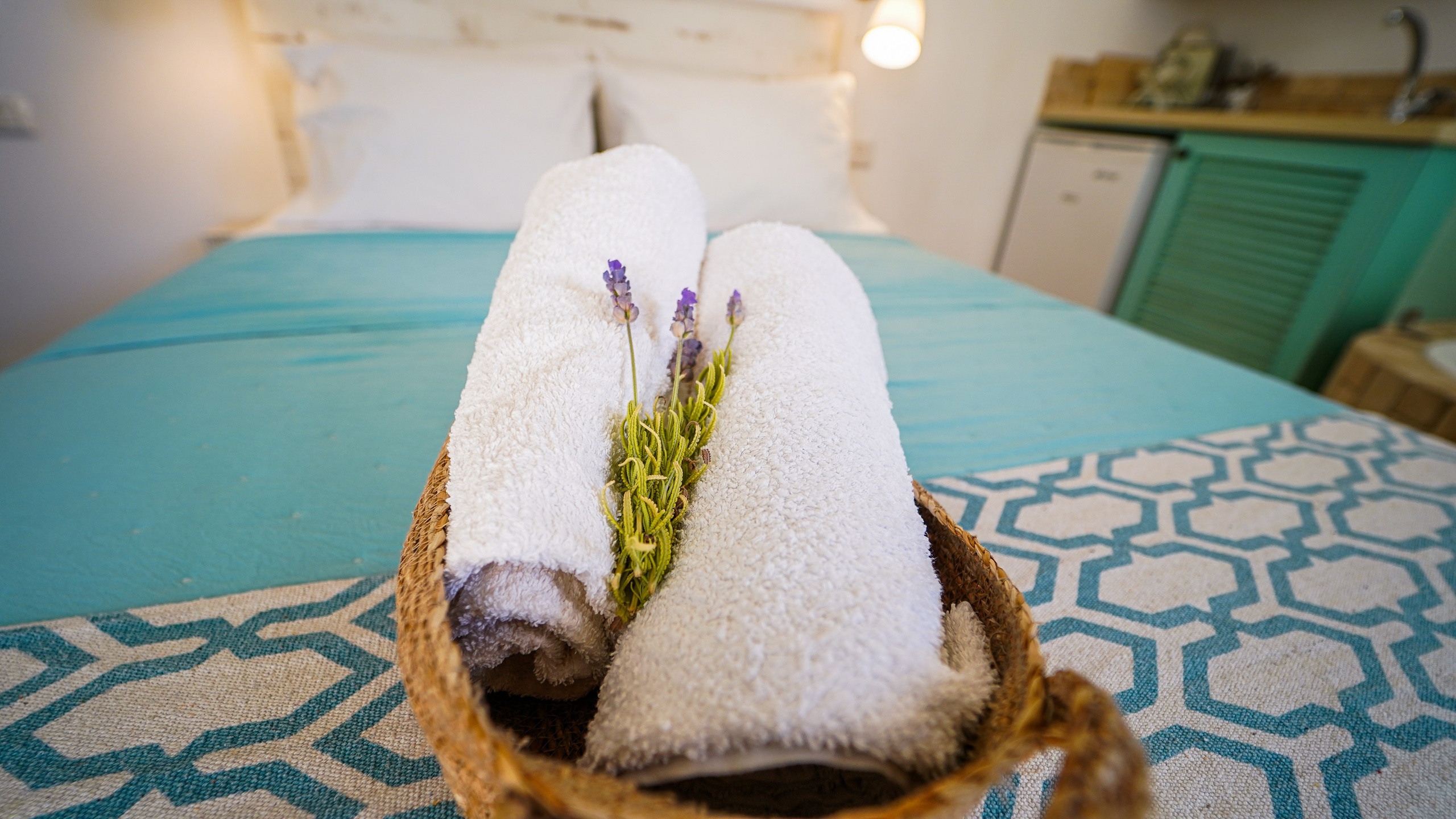 נדל"ן ובתים. יותם שחר צילום ועריכה