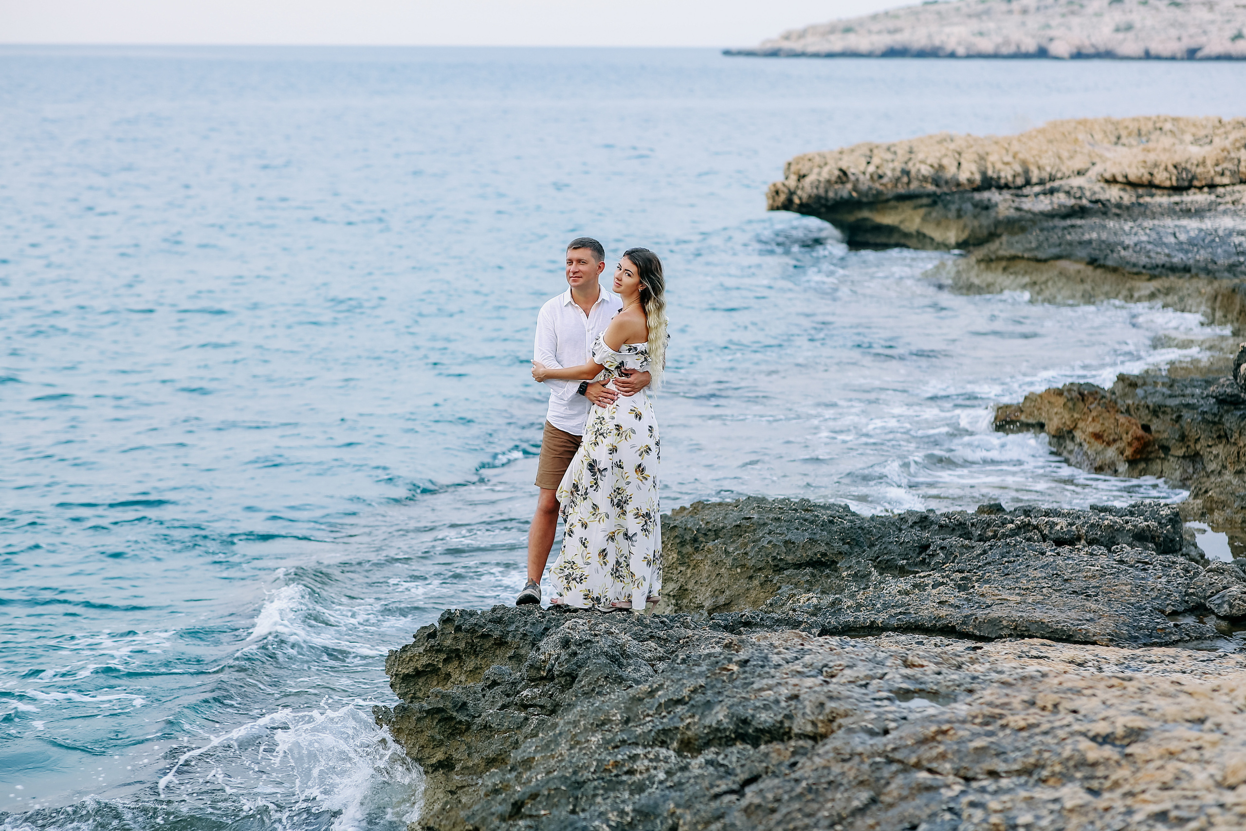Photo shoot for a couple in Mersin. Professional Photographer in Alanya, Side, Belek | Alsu Develi  Wedding, Family and portrait photo sessions