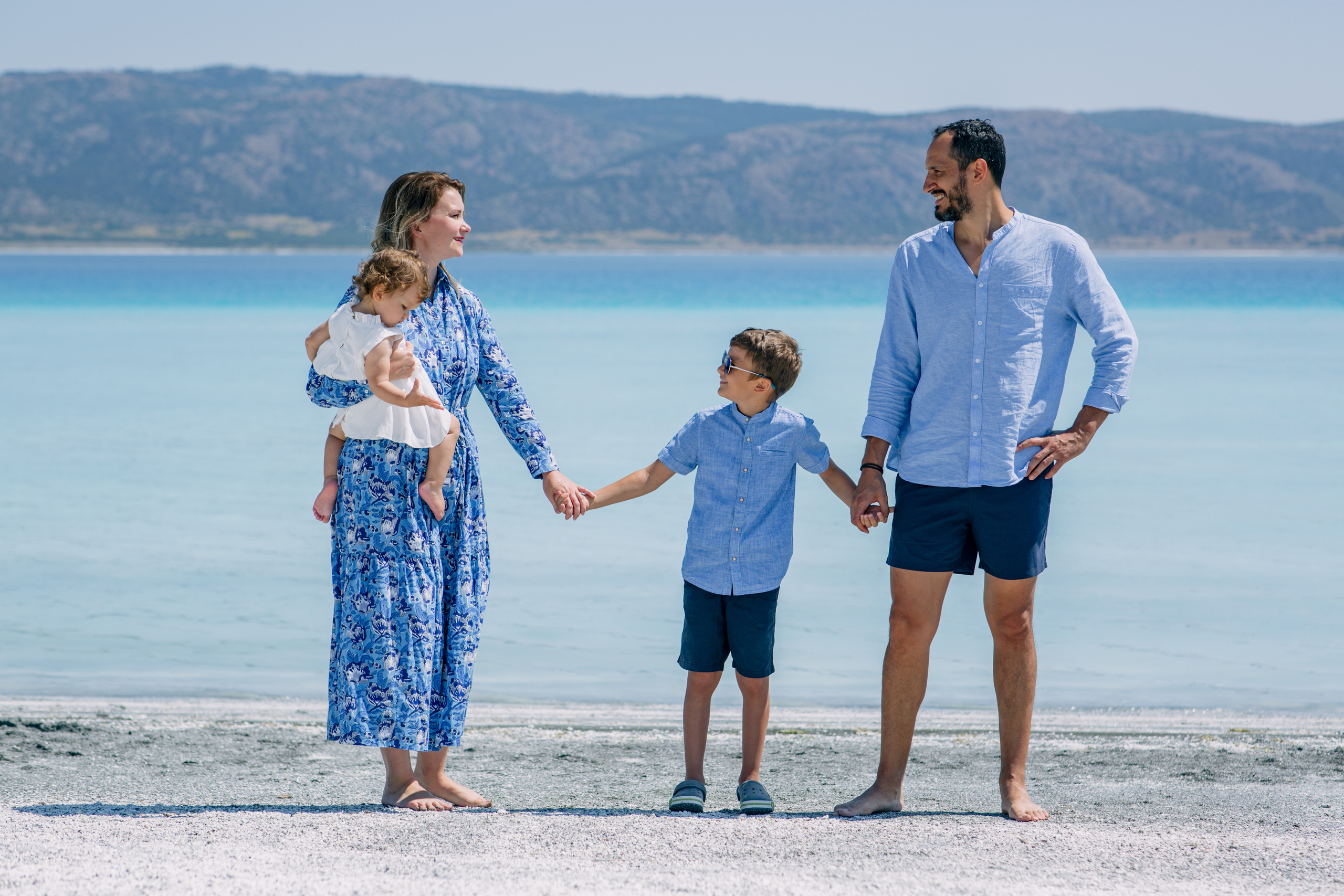 Family shooting at Salda Lake. Professional Photographer in Alanya, Side, Belek | Alsu Develi  Wedding, Family and portrait photo sessions