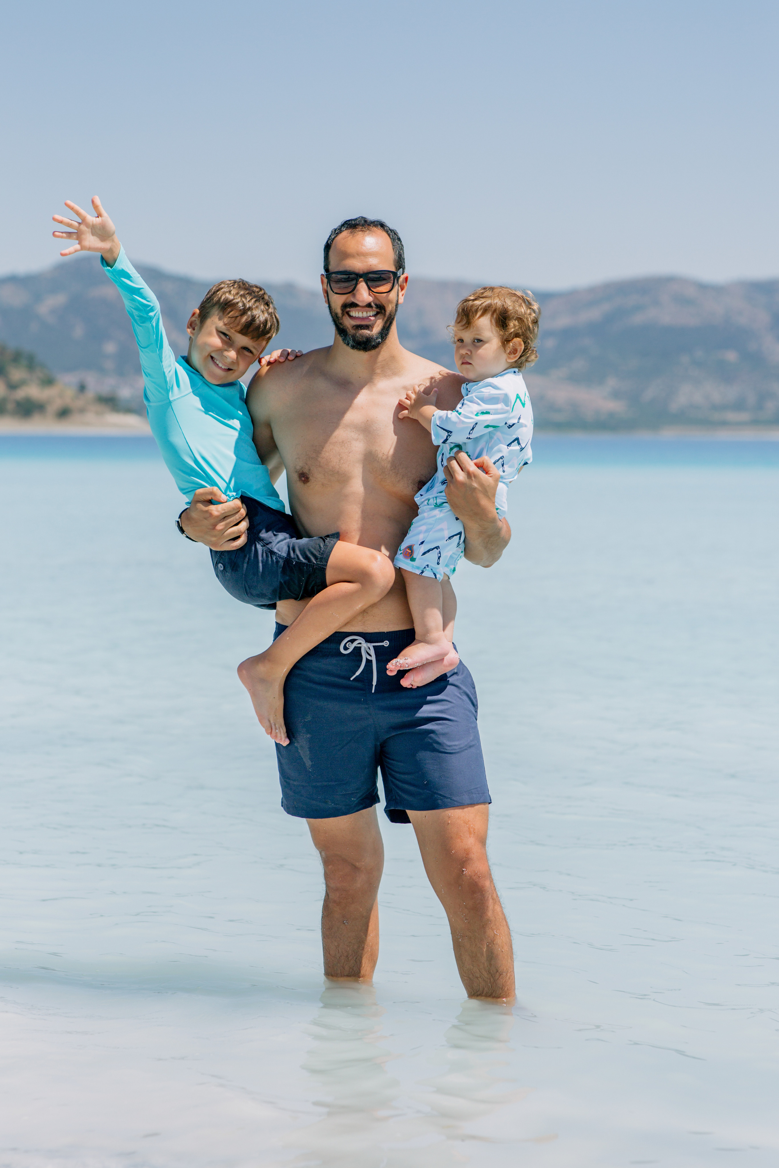 Family shooting at Salda Lake. Professional Photographer in Alanya, Side, Belek | Alsu Develi  Wedding, Family and portrait photo sessions