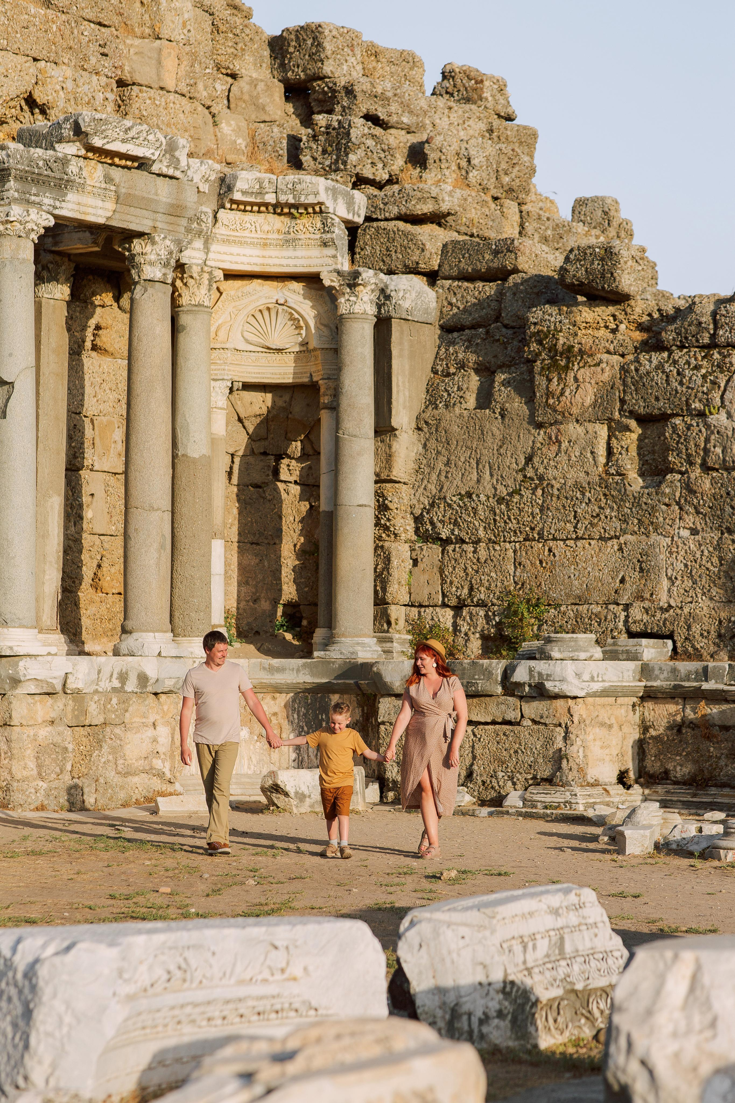 Family Photographer in Ancient Side | Sunset Sessions | Alsu Develi. Professional Photographer in Alanya, Side, Belek, Antalya. Turkiye