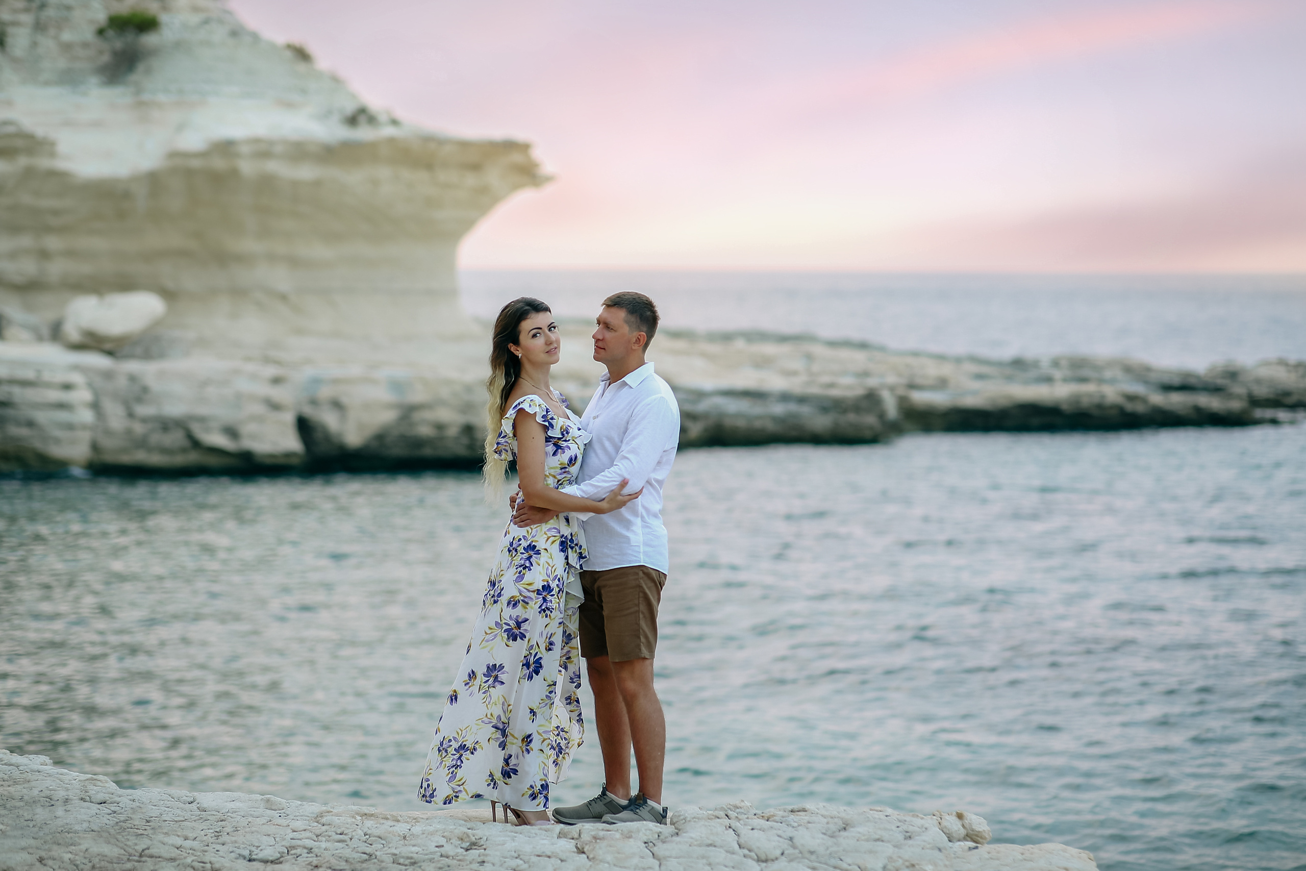 Photo shoot for a couple in Mersin. Professional Photographer in Alanya, Side, Belek | Alsu Develi  Wedding, Family and portrait photo sessions