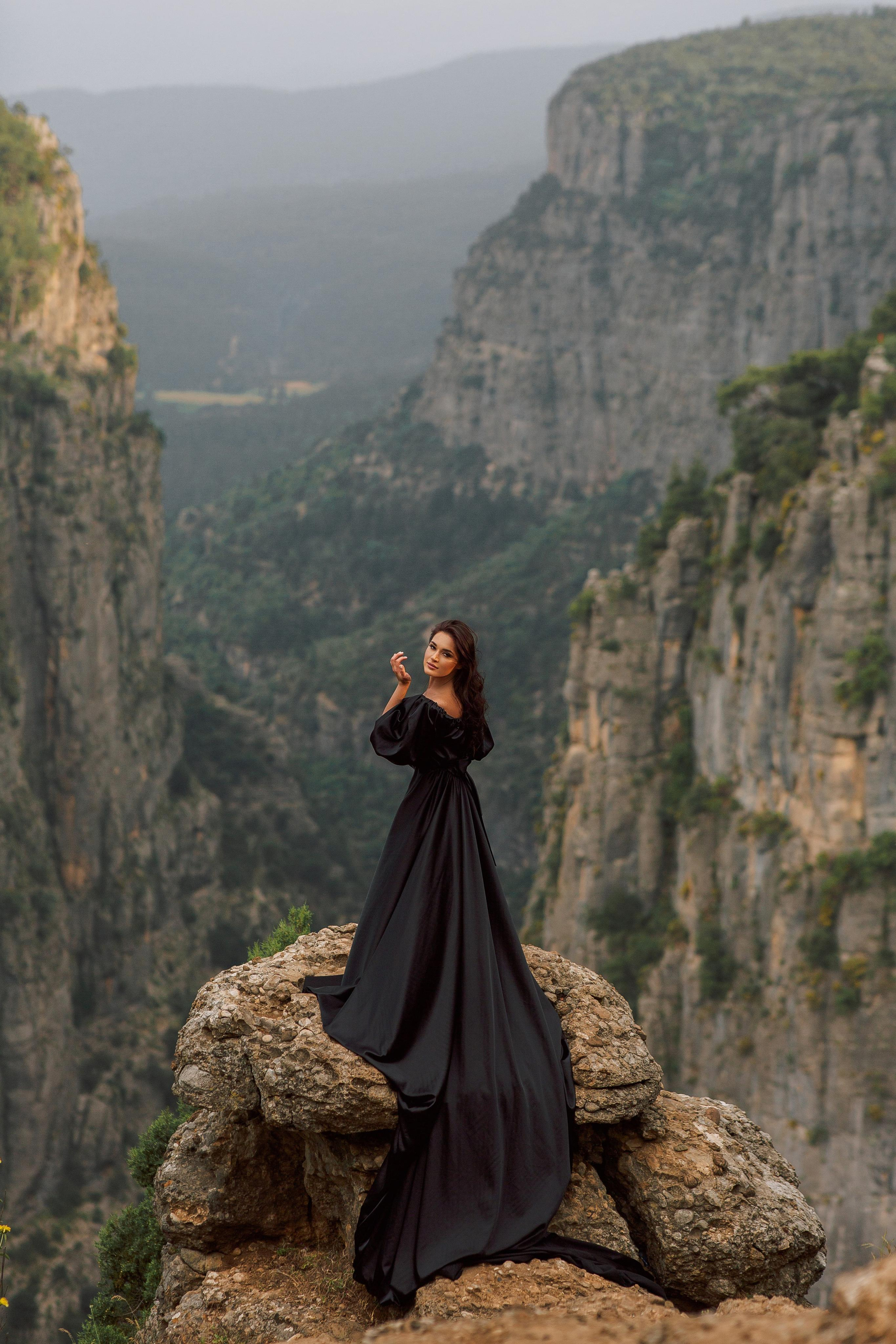 Фотосессия у каньона Тазы. Фотограф в Алании в Турции, Аланья, Сиде, Белек, Анталия, Кемер, Конаклы, Окурджалар. Фотосъемки в Алании. Фотосессия в Алания.Алсу Девели