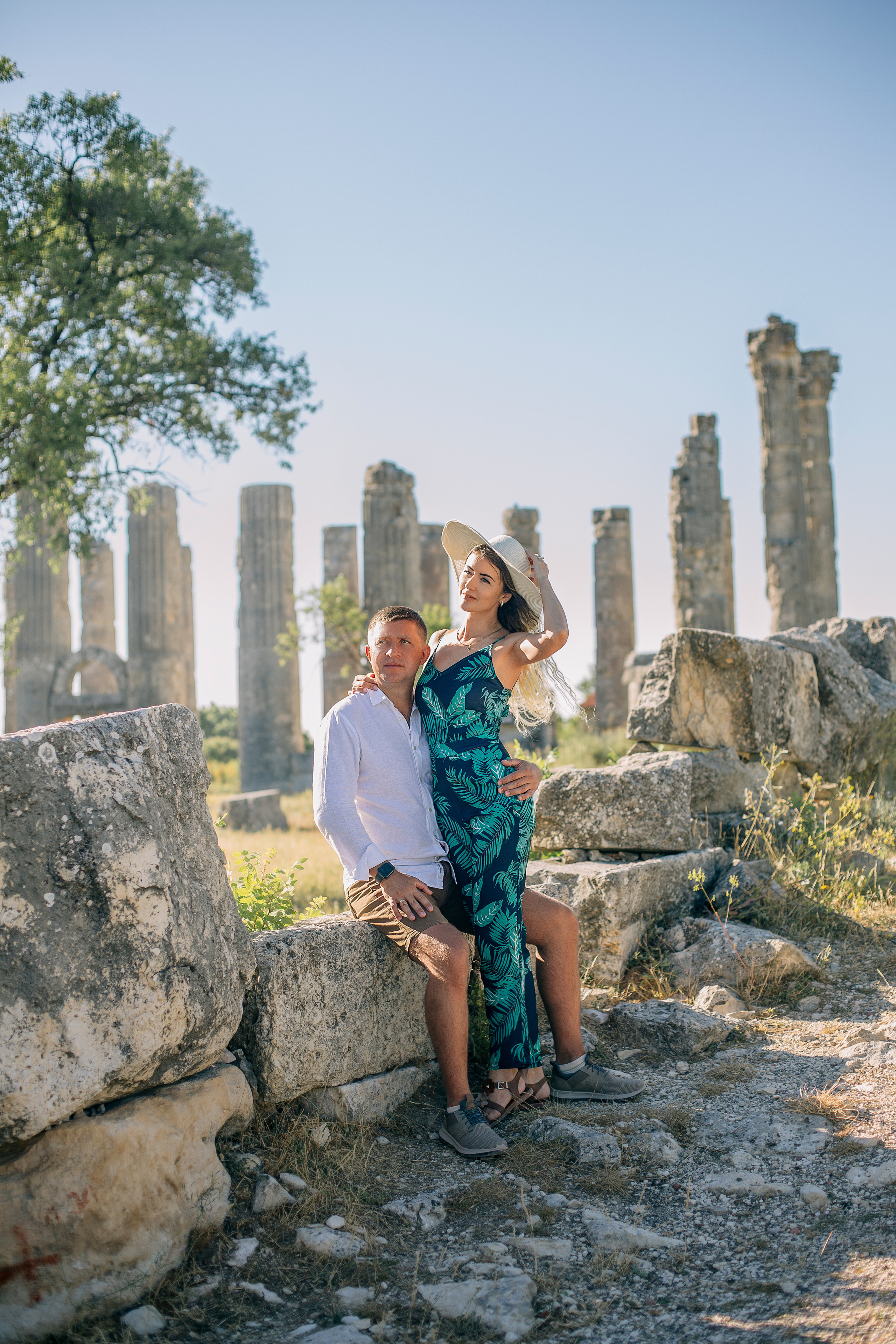 Photo shoot for a couple in Mersin. Professional Photographer in Alanya, Side, Belek | Alsu Develi  Wedding, Family and portrait photo sessions