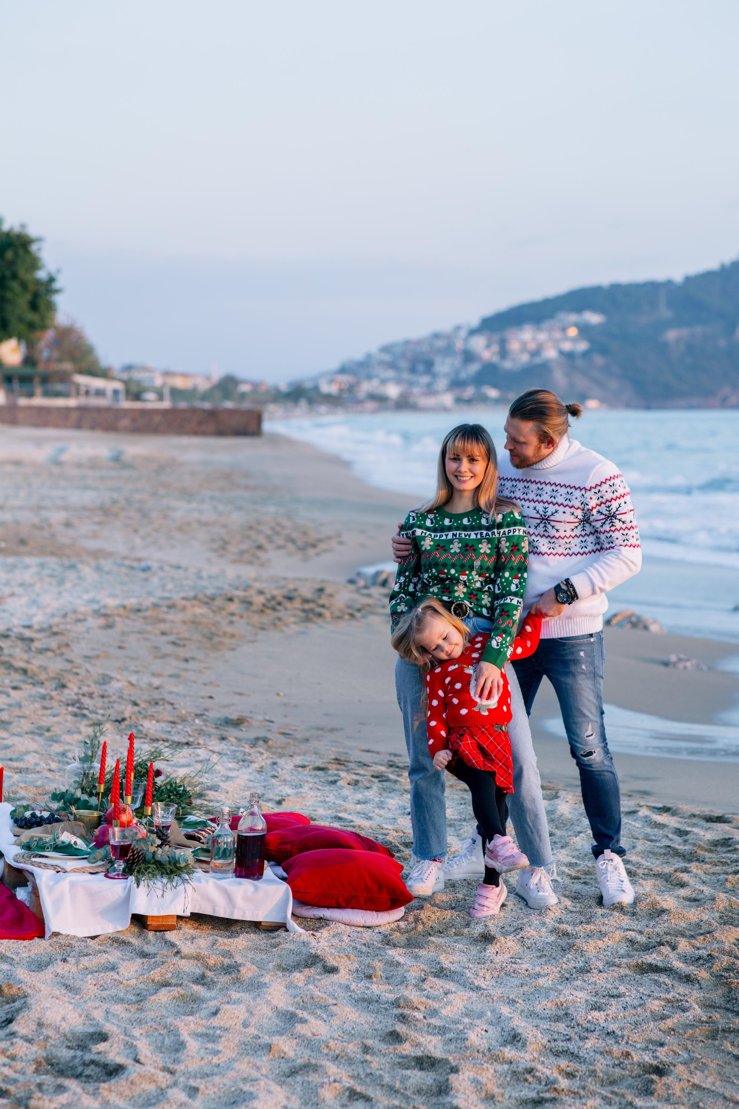 Новогодняя фотосессия на пляже. Алсу Девели | Свадебный и семейный фотограф в Турции Алании, Алания, Аланья, Сиде, Белеке, Анталия
