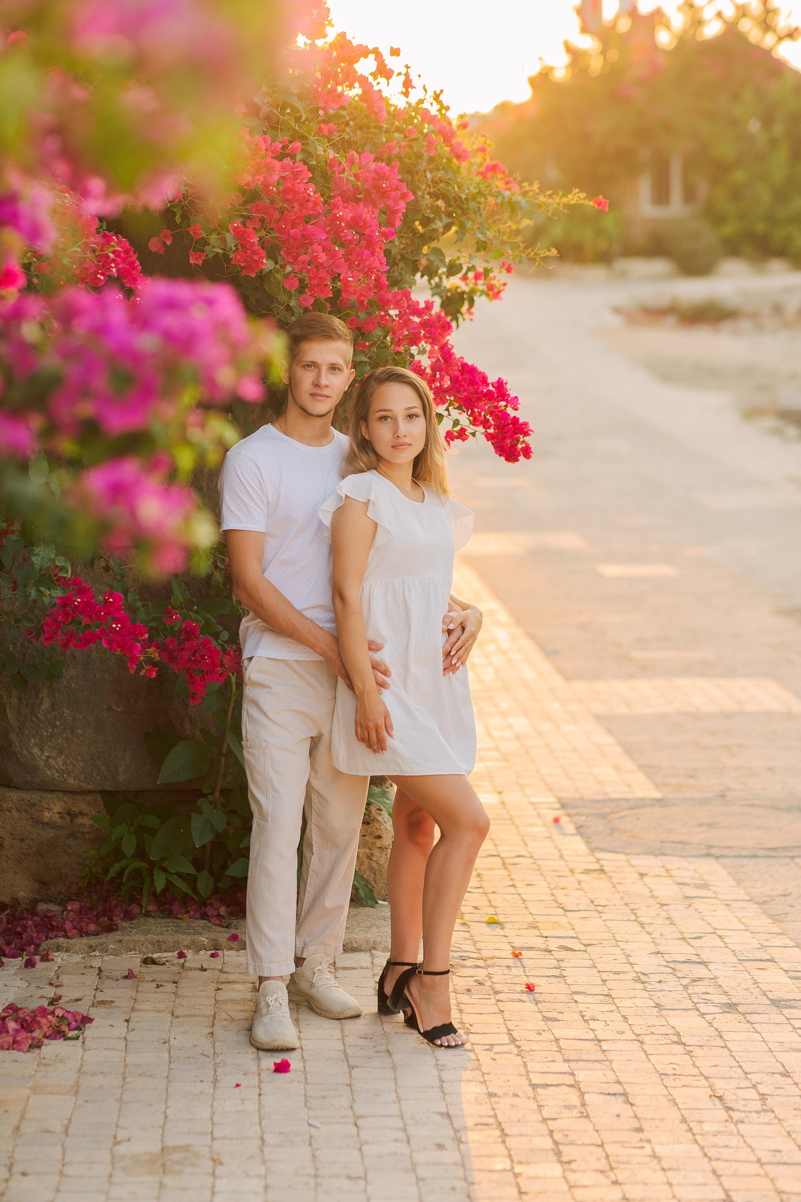 Couple photo shoot in the ancient city of Side at sunrise. Professional Photographer in Alanya, Side, Belek | Alsu Develi  Wedding, Family and portrait photo sessions