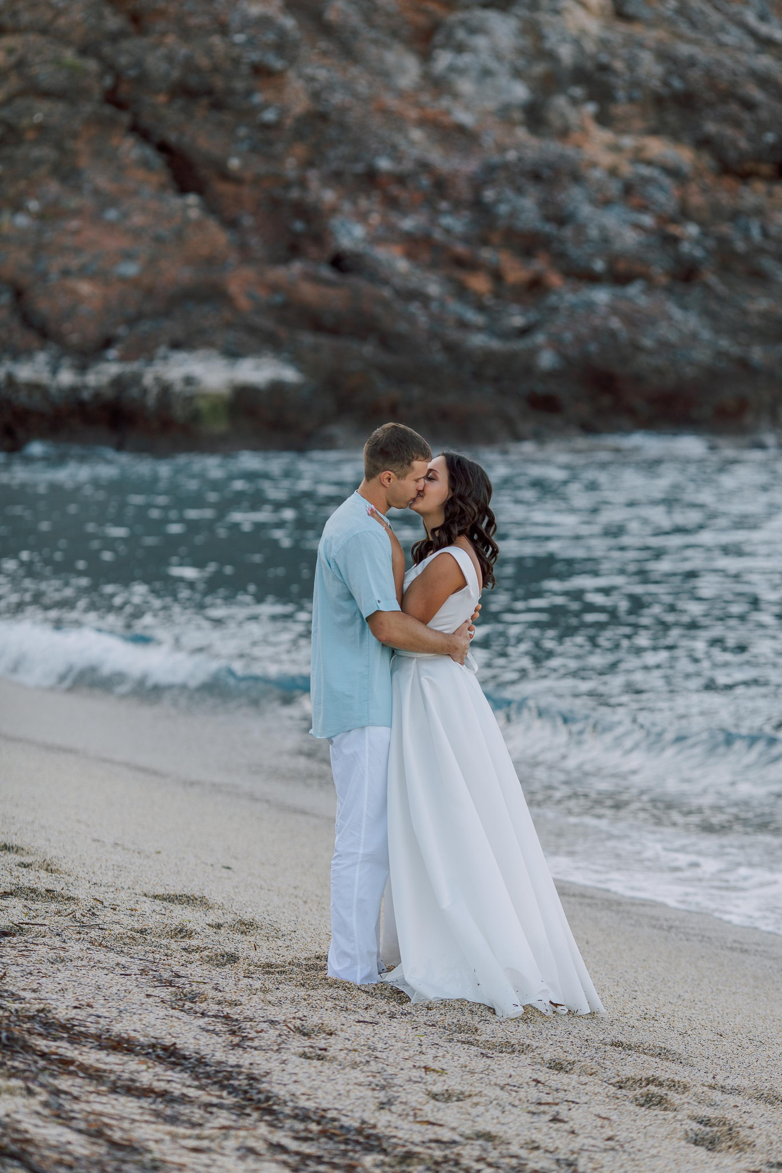 Утренняя свадебная фотосессия в Алании — Пляж Клеопатры | Алсу Девели. Алсу Девели | Свадебный и семейный фотограф в Турции Алании, Алания, Аланья, Сиде, Белеке, Анталия