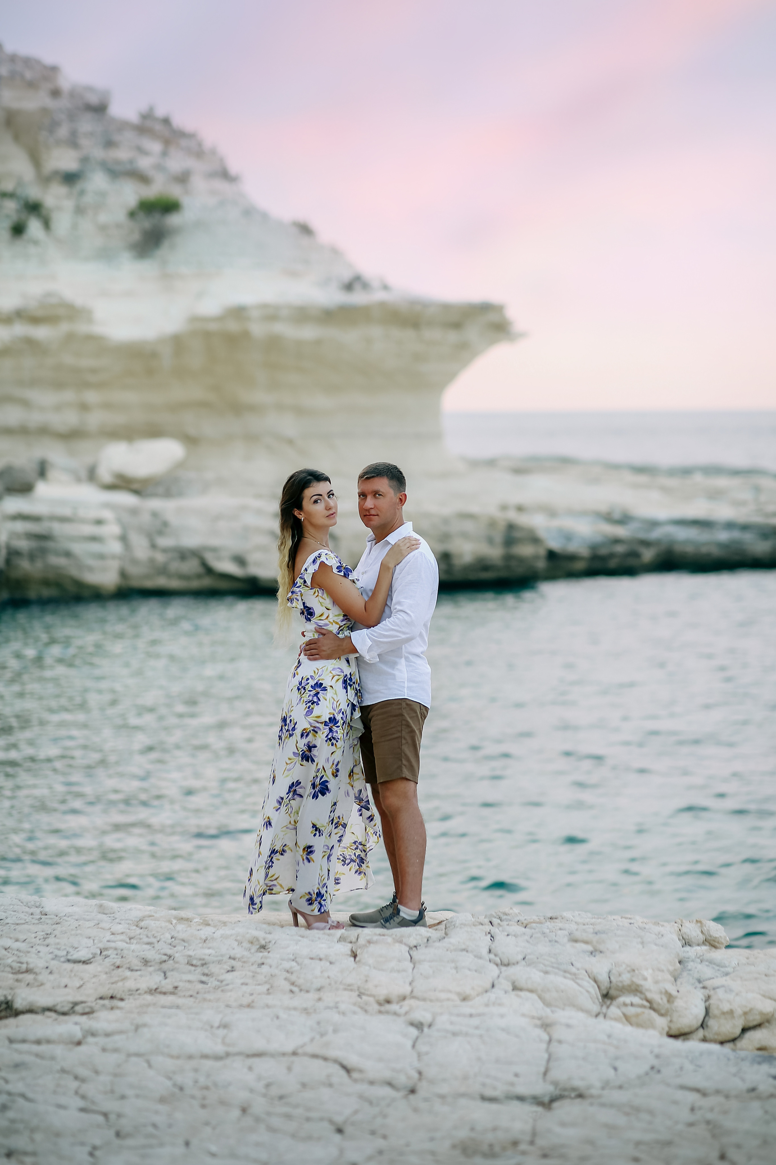 Photo shoot for a couple in Mersin. Professional Photographer in Alanya, Side, Belek | Alsu Develi  Wedding, Family and portrait photo sessions