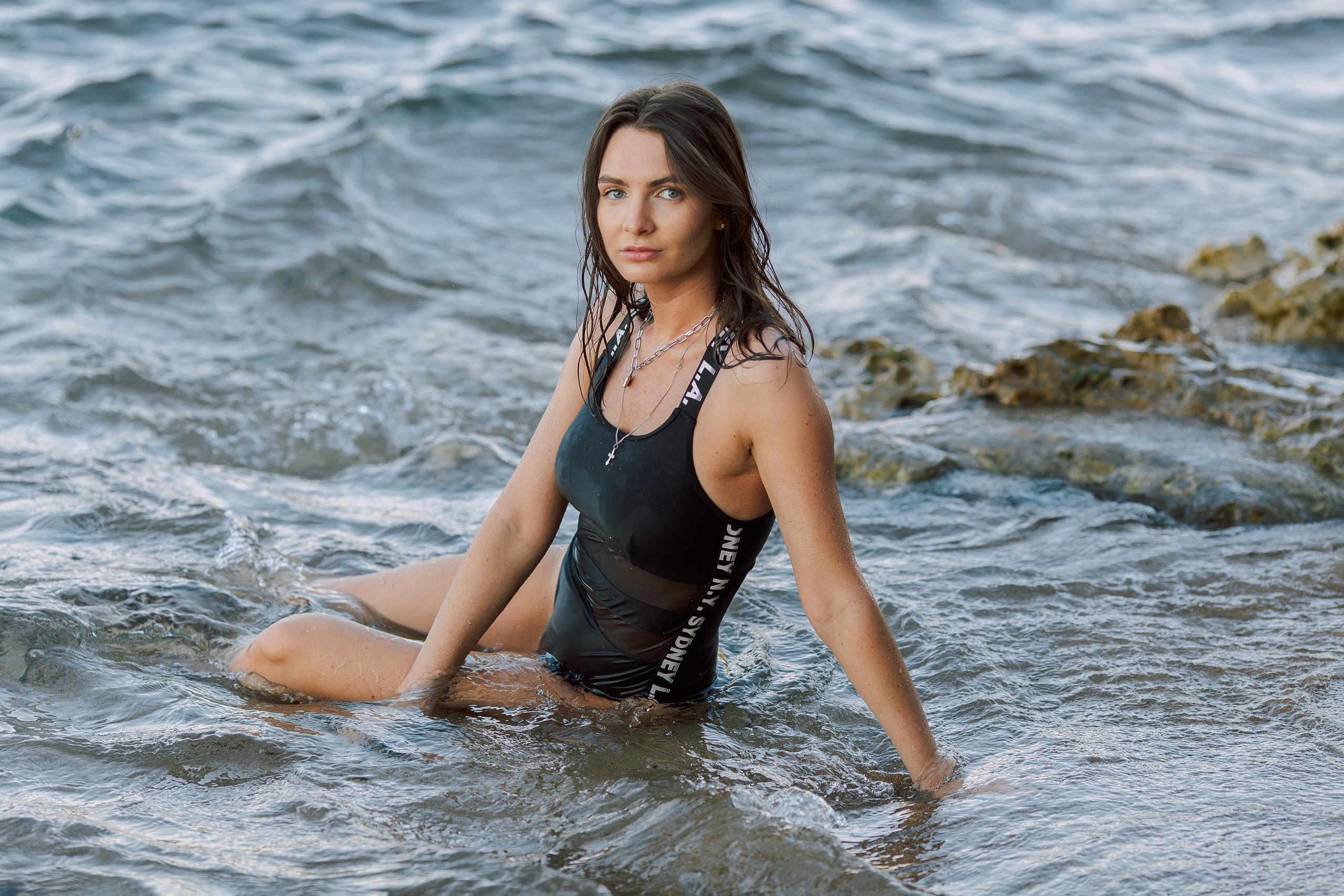 Photo session on the beach with rocks morning time. Professional Photographer in Alanya, Side, Belek, Antalya. Turkiye