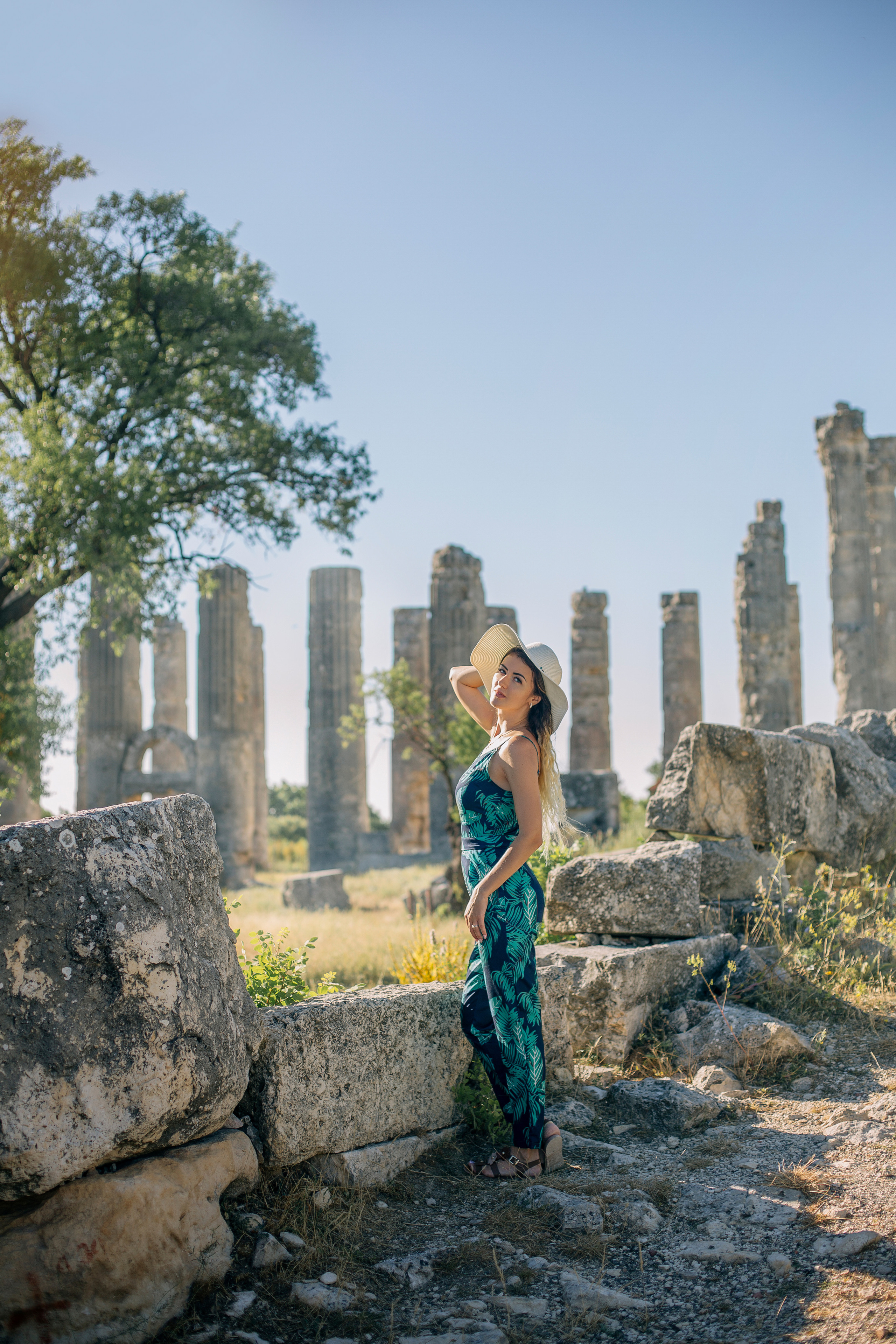 Photo shoot for a couple in Mersin. Professional Photographer in Alanya, Side, Belek | Alsu Develi  Wedding, Family and portrait photo sessions