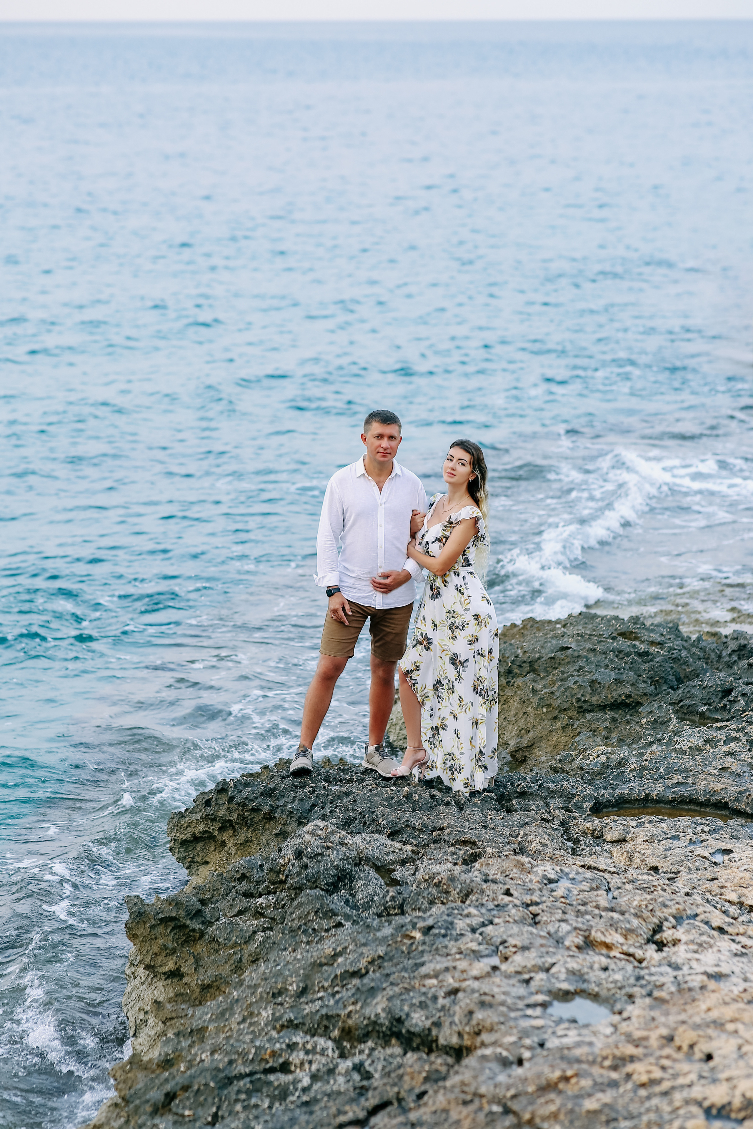 Photo shoot for a couple in Mersin. Professional Photographer in Alanya, Side, Belek | Alsu Develi  Wedding, Family and portrait photo sessions