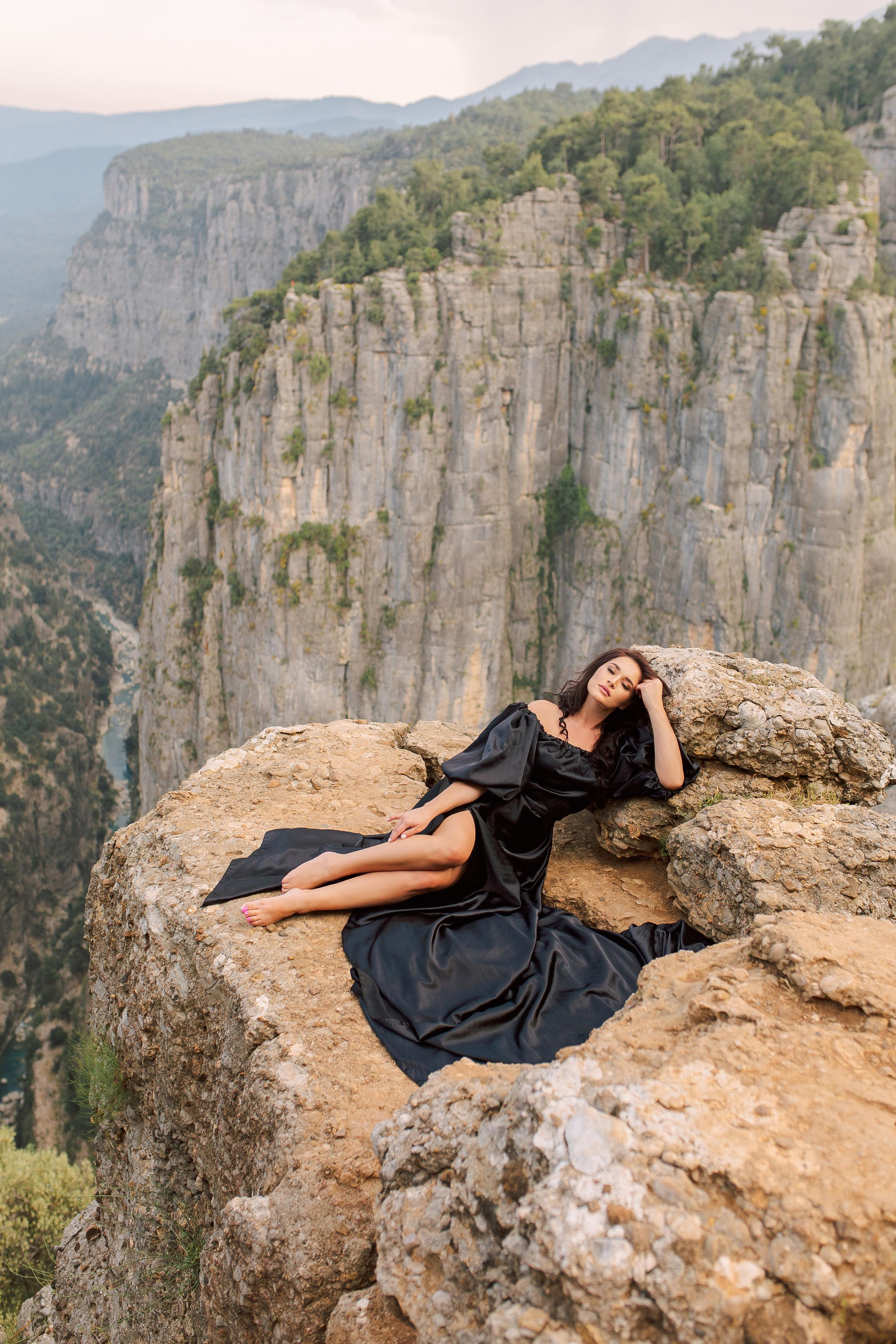 Фотосессия у каньона Тазы. Фотограф в Алании в Турции, Аланья, Сиде, Белек, Анталия, Кемер, Конаклы, Окурджалар. Фотосъемки в Алании. Фотосессия в Алания.Алсу Девели
