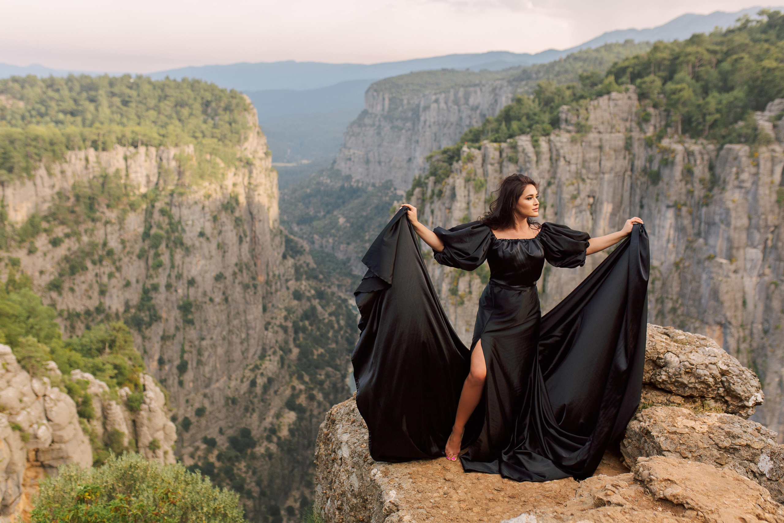 Фотосессия у каньона Тазы. Фотограф в Алании в Турции, Аланья, Сиде, Белек, Анталия, Кемер, Конаклы, Окурджалар. Фотосъемки в Алании. Фотосессия в Алания.Алсу Девели