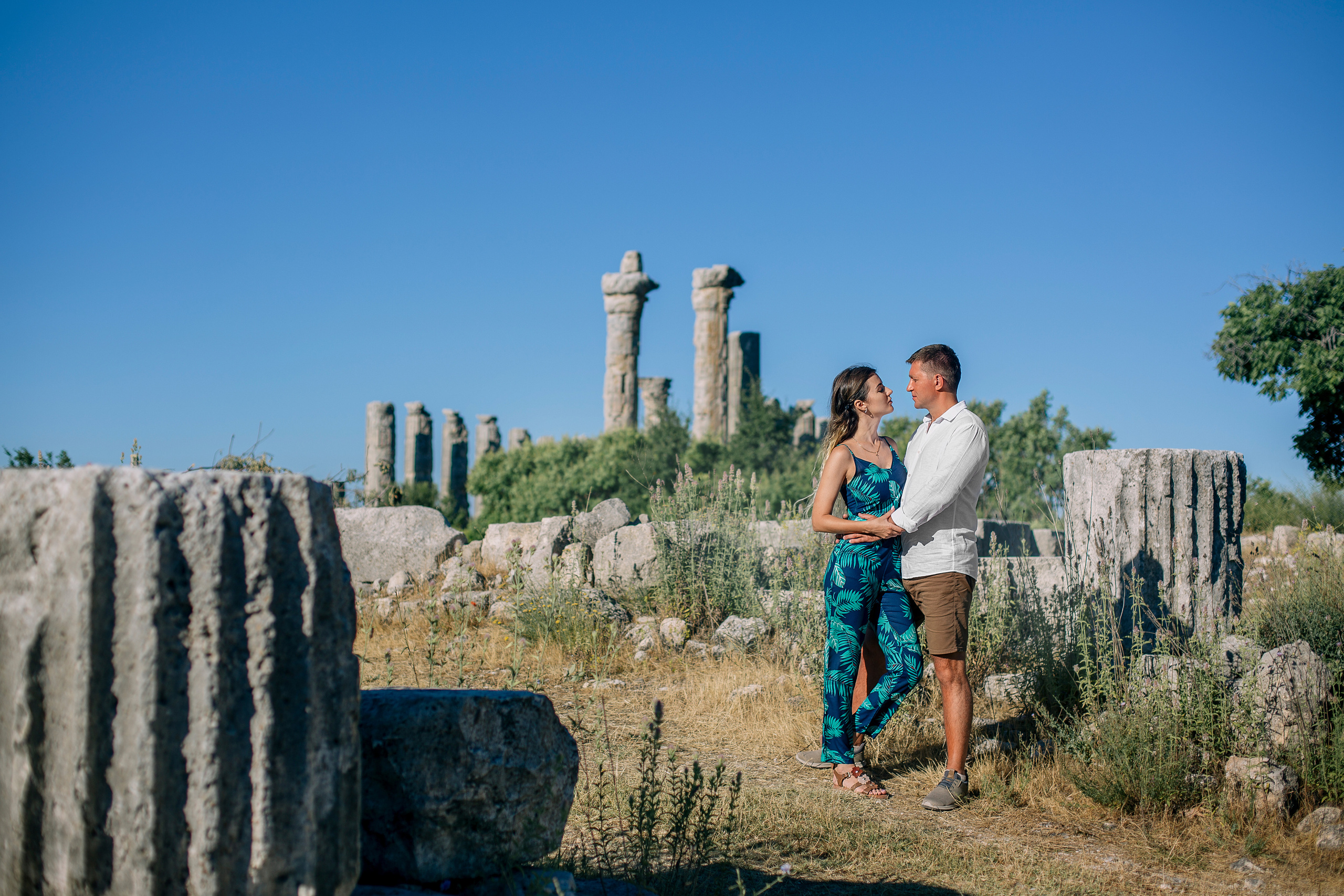 Photo shoot for a couple in Mersin. Professional Photographer in Alanya, Side, Belek | Alsu Develi  Wedding, Family and portrait photo sessions