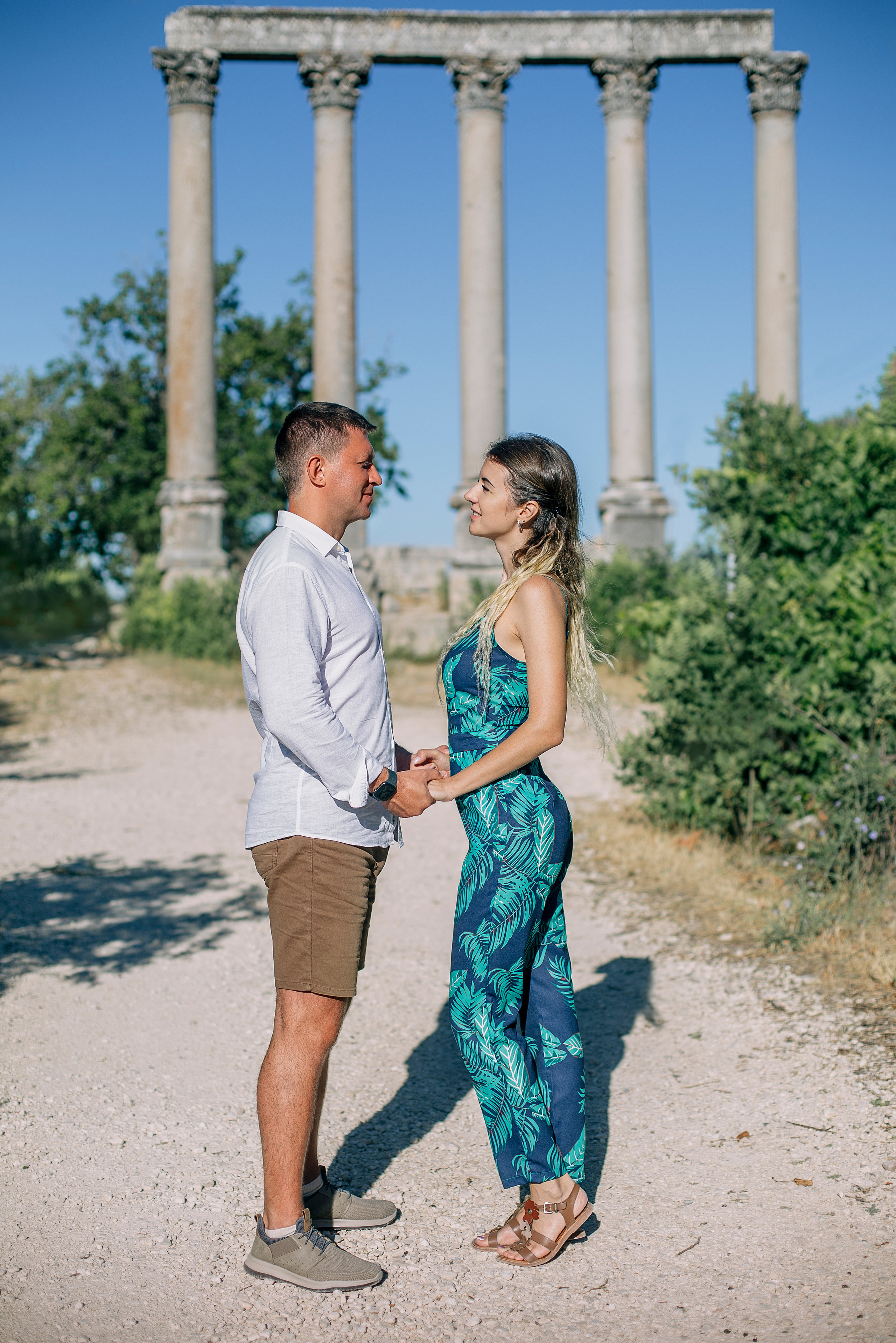 Photo shoot for a couple in Mersin. Professional Photographer in Alanya, Side, Belek | Alsu Develi  Wedding, Family and portrait photo sessions