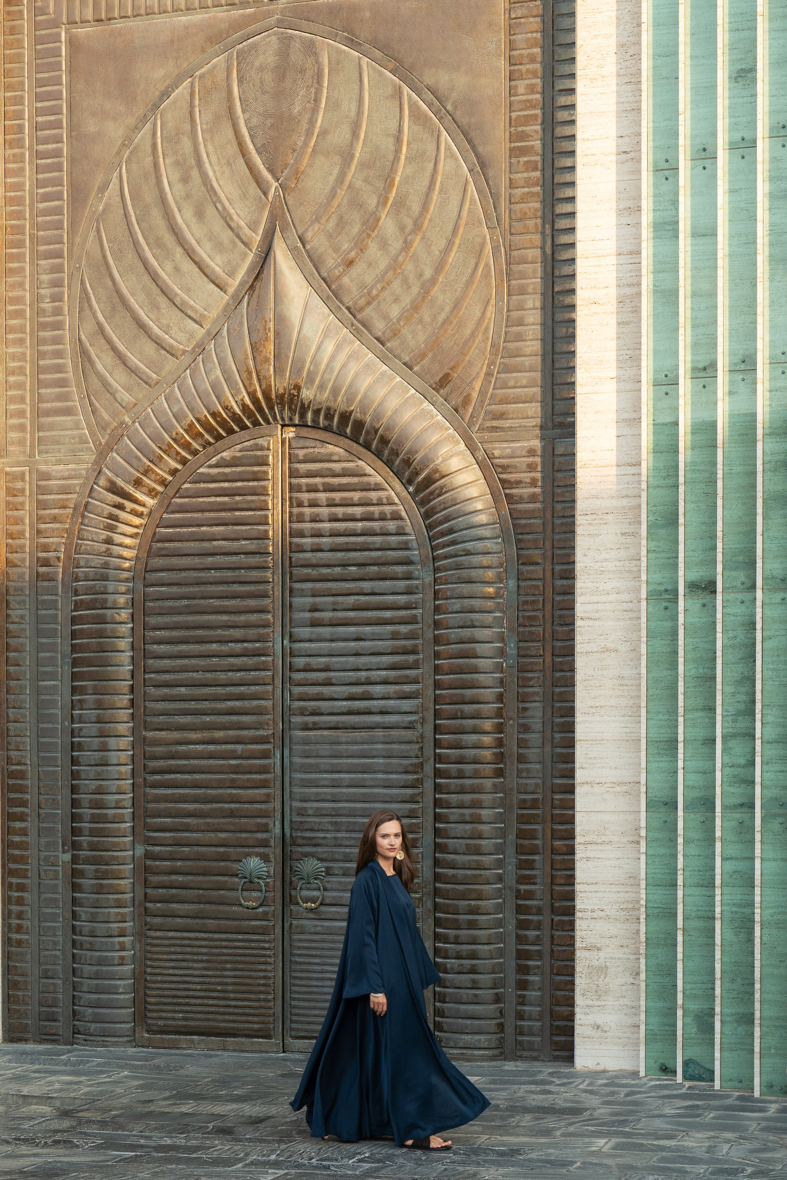 Whisper of the East. Family & fashion photographer in Doha