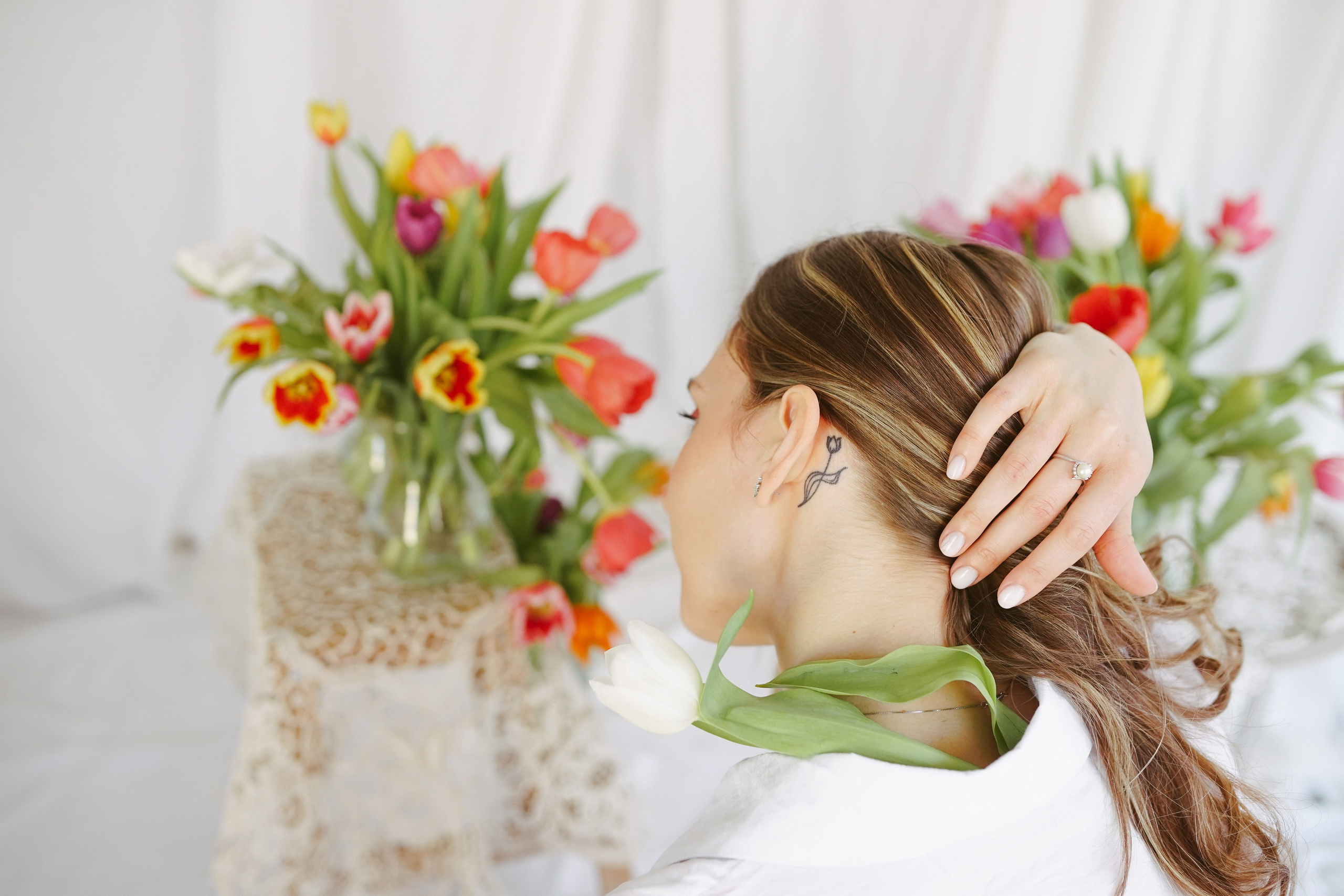 Fotografie de Portret Brașov | Artist Mădălina Beda. Madalina Beda- Artist vizual, fotograf, doula la nastere, consultant babywearing Brasov si in toata tara