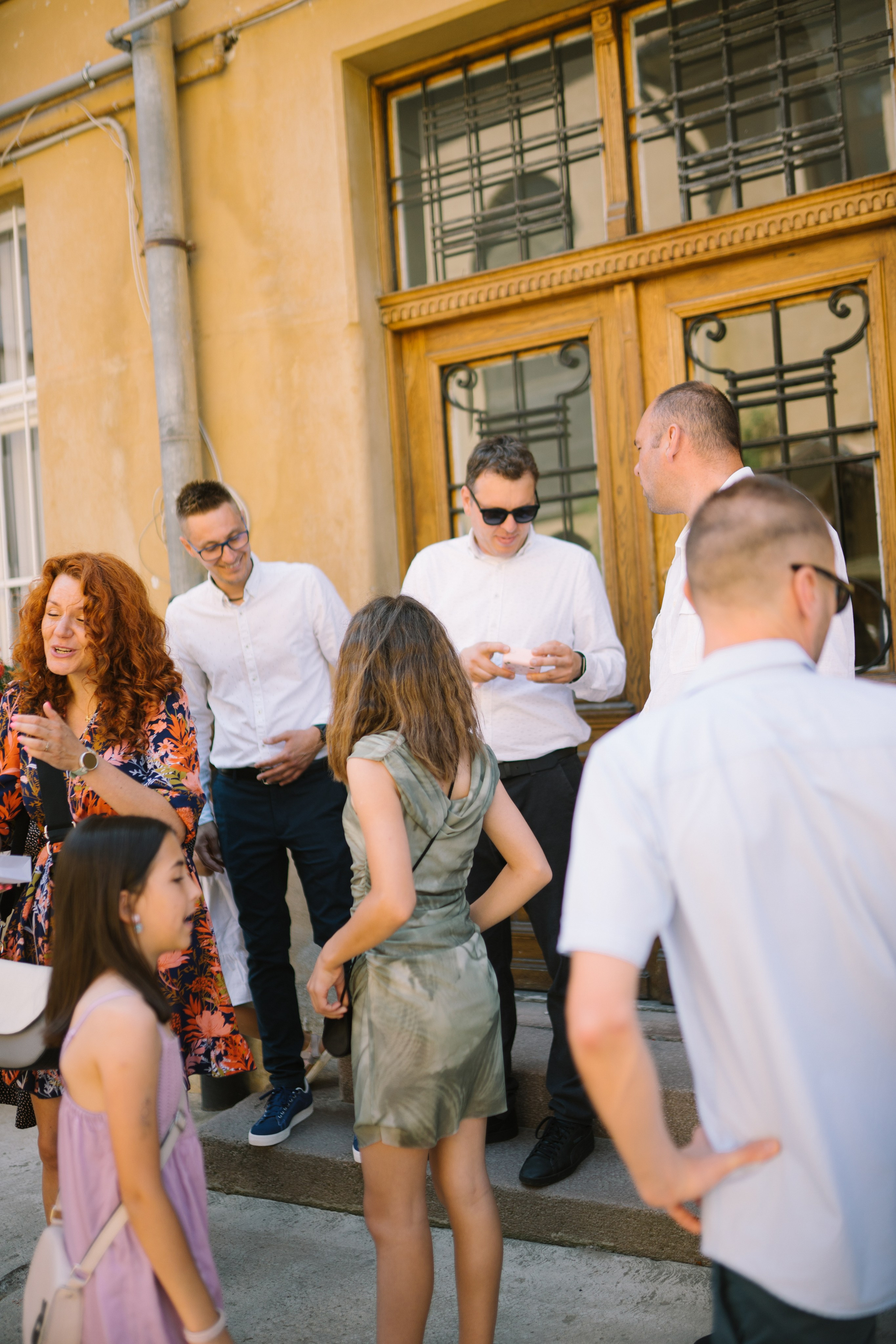 Fotografie de Eveniment Brașov: Povești Vizuale | Mădălina Beda. Madalina Beda- Artist vizual, fotograf, doula la nastere, consultant babywearing Brasov si in toata tara