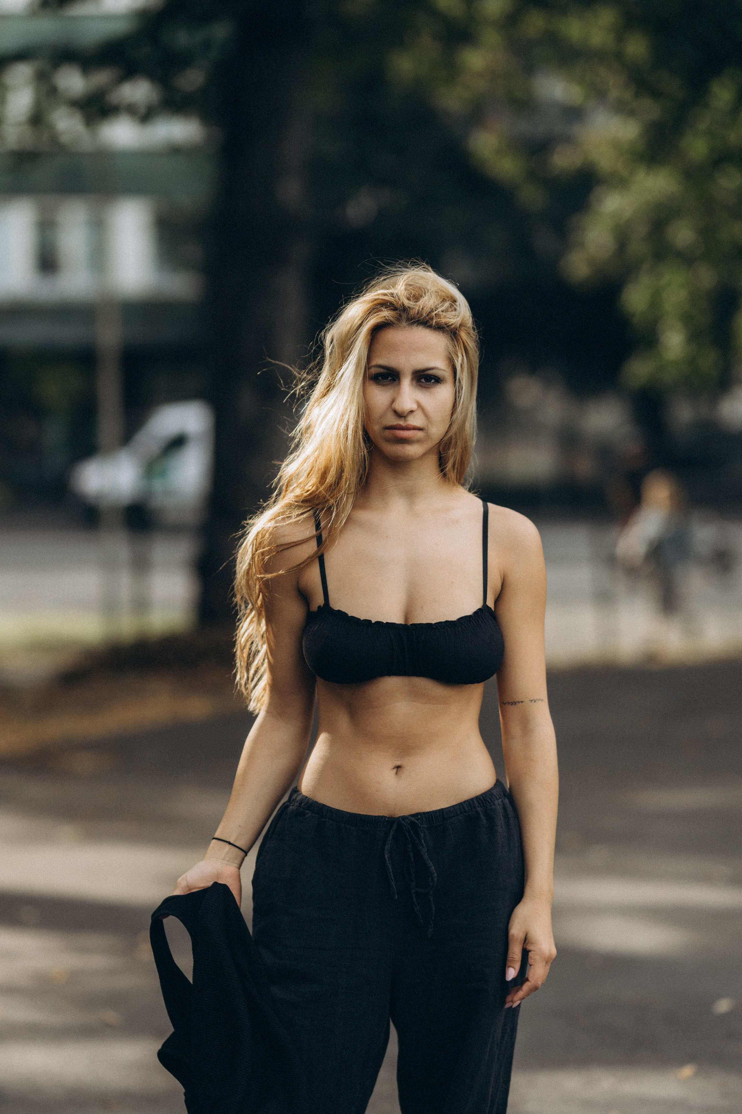 Mitra. Wedding and potrait photographer in Helsinki Vickan O