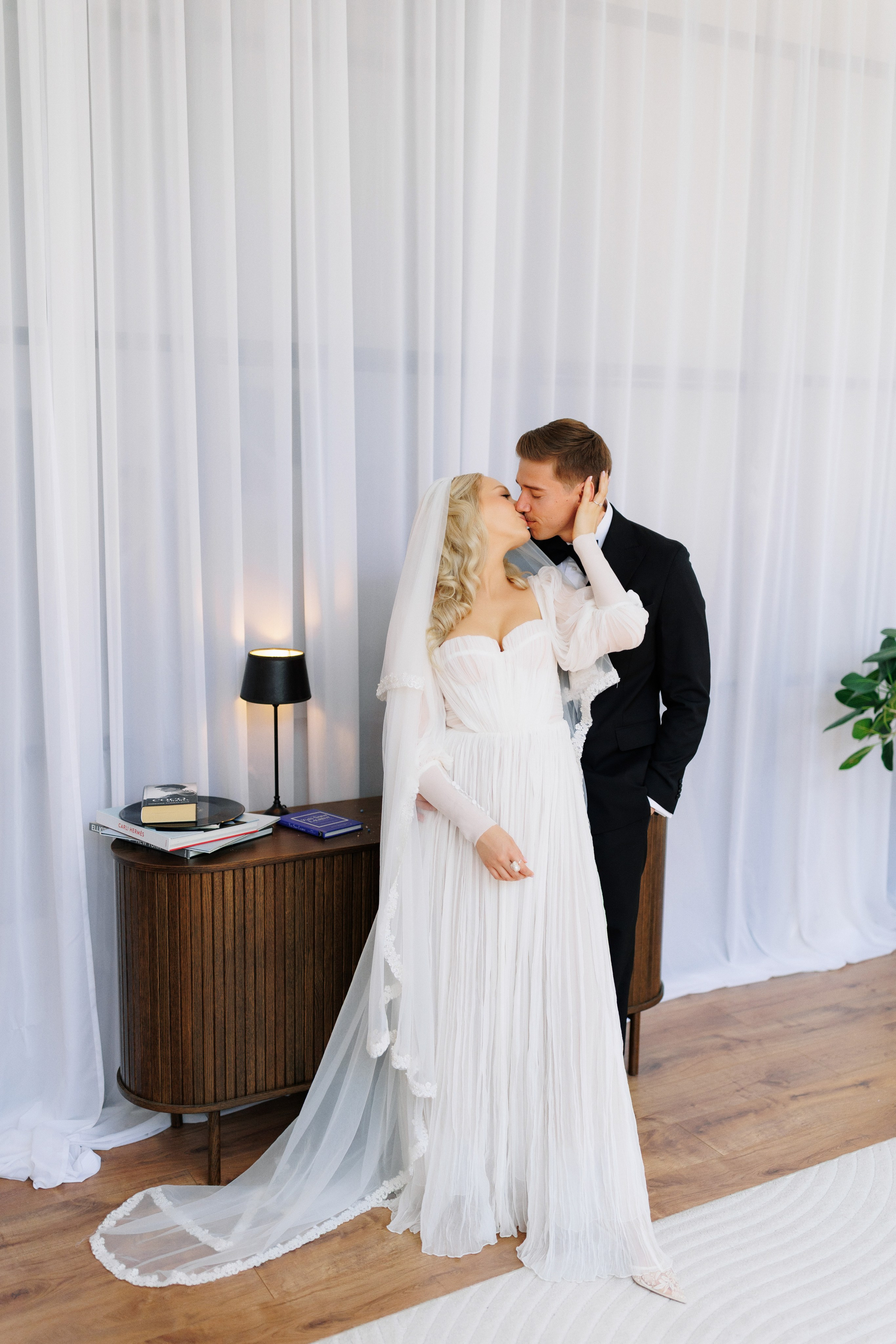 Dragoste povestită de noi. Servicii Foto Video în Chișinău și Europa ID-Brothers