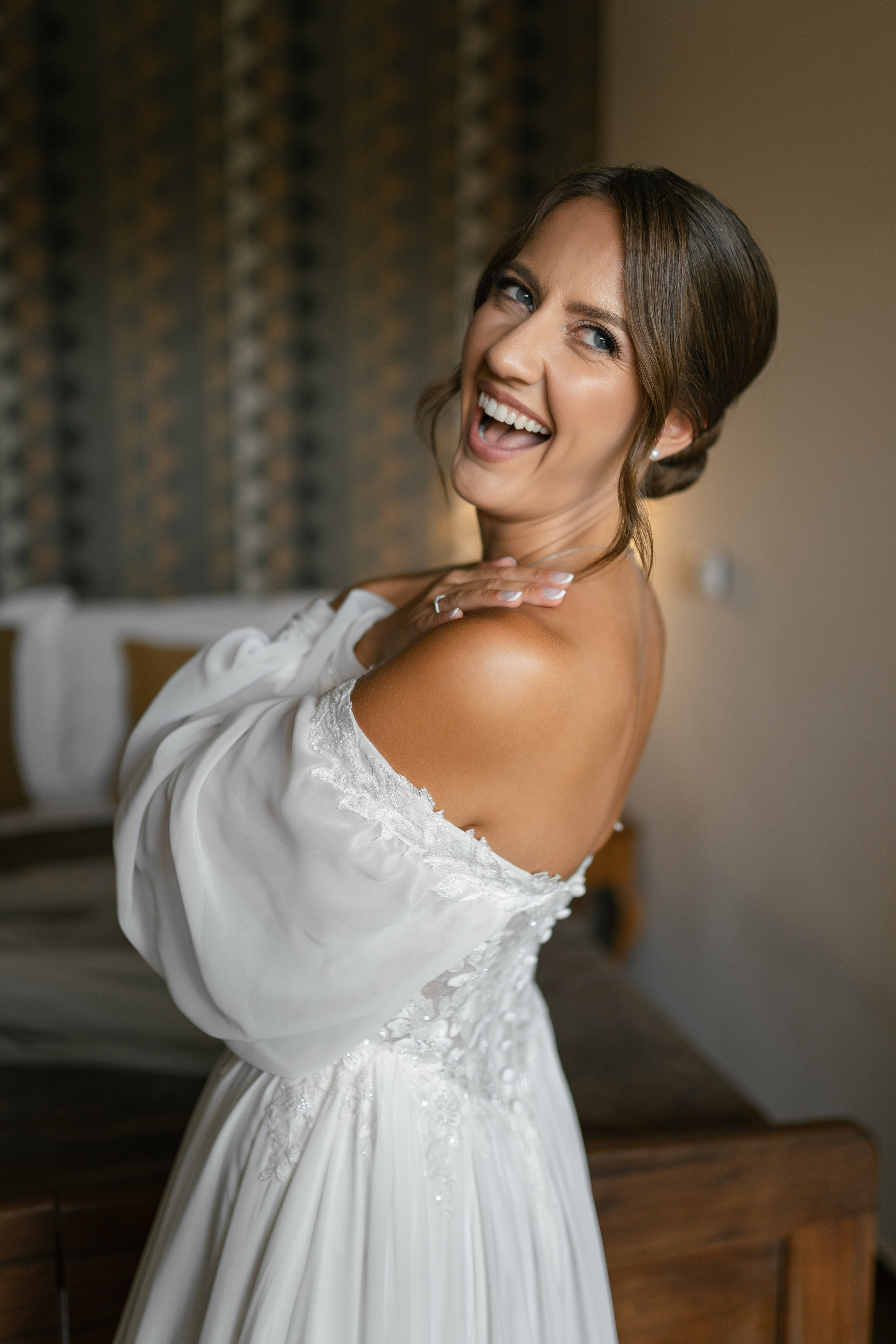 M&D|Between City Lights and Hidden Oasis. Black Sheep Produkcija| Wedding Photography and Wedding Films, based in Kragujevac, Europe / Fotograf i videograf, Kragujevac, Srbija