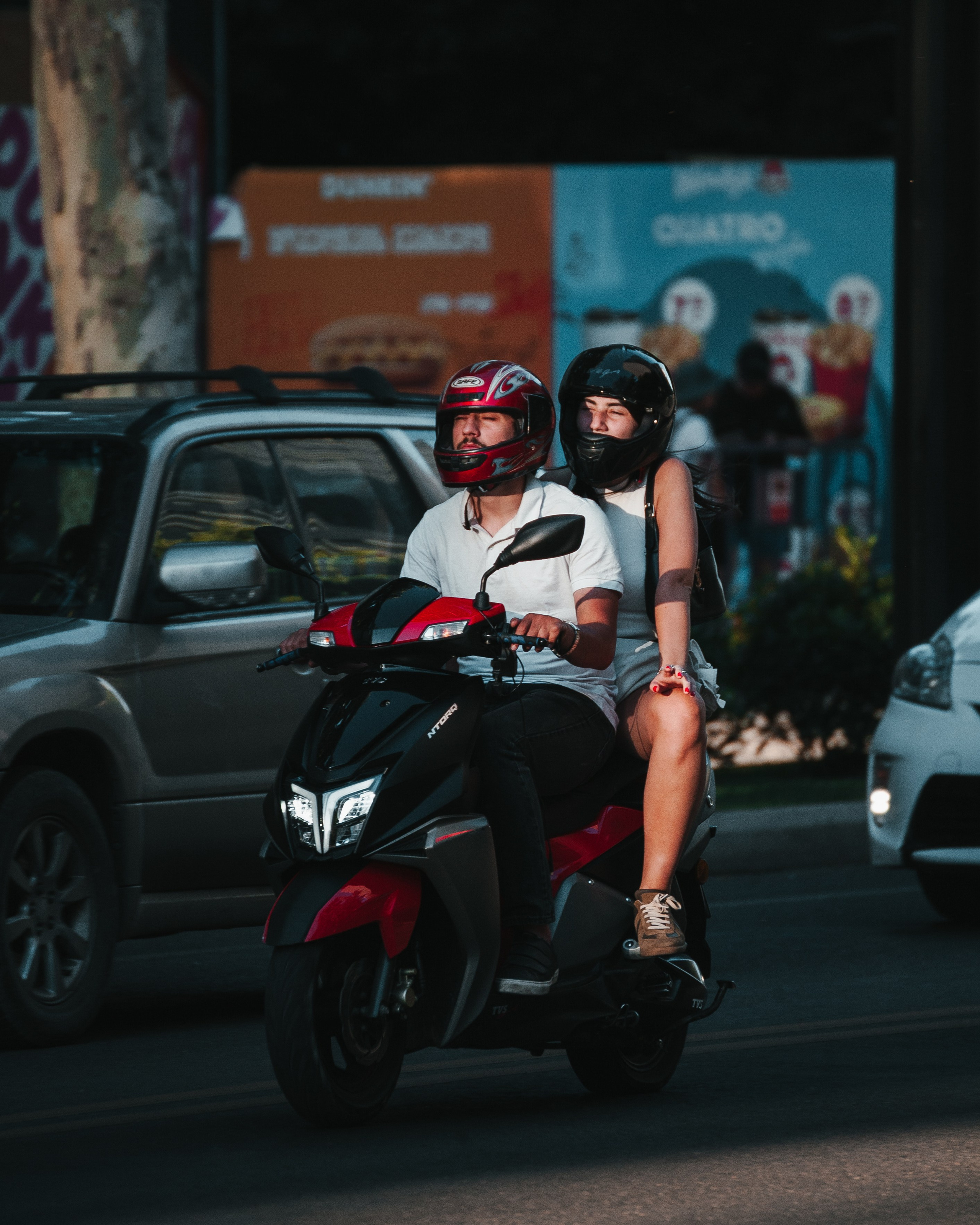 T B I L I S I. Bspander