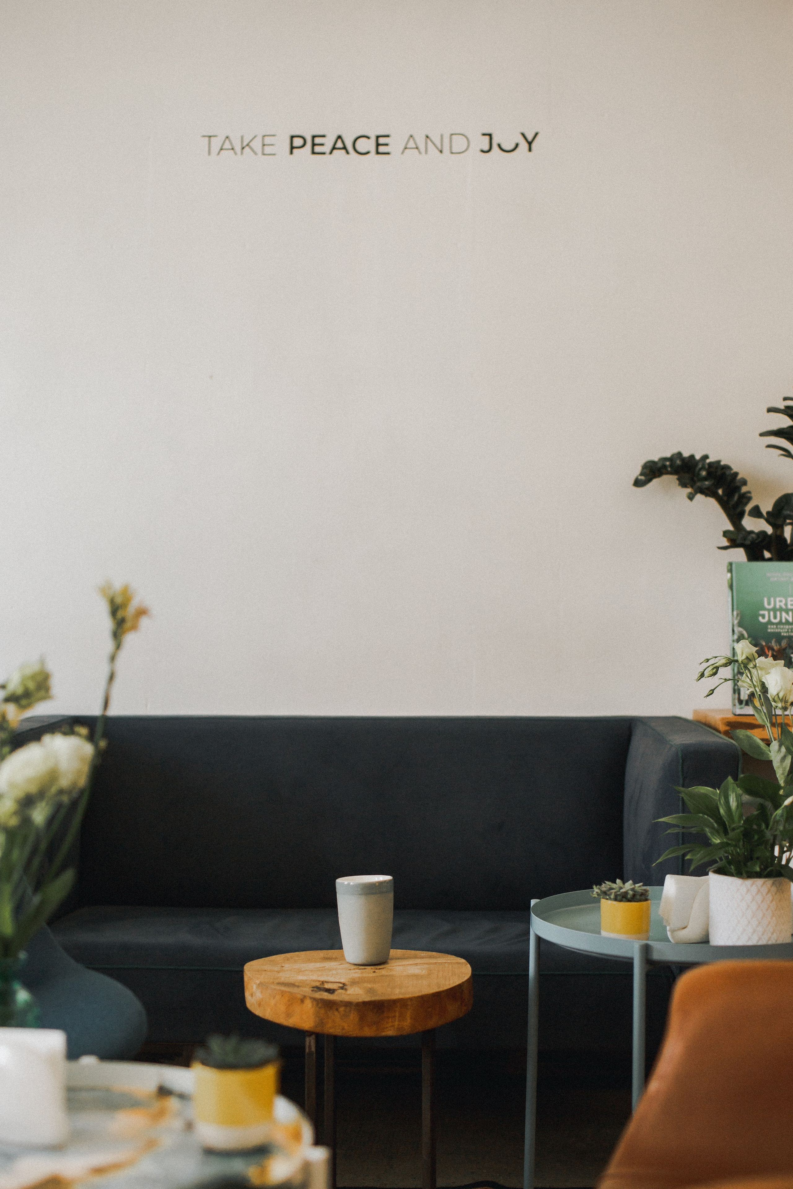 Kootyata coffee shop. Photographer Vladmir Gladkov