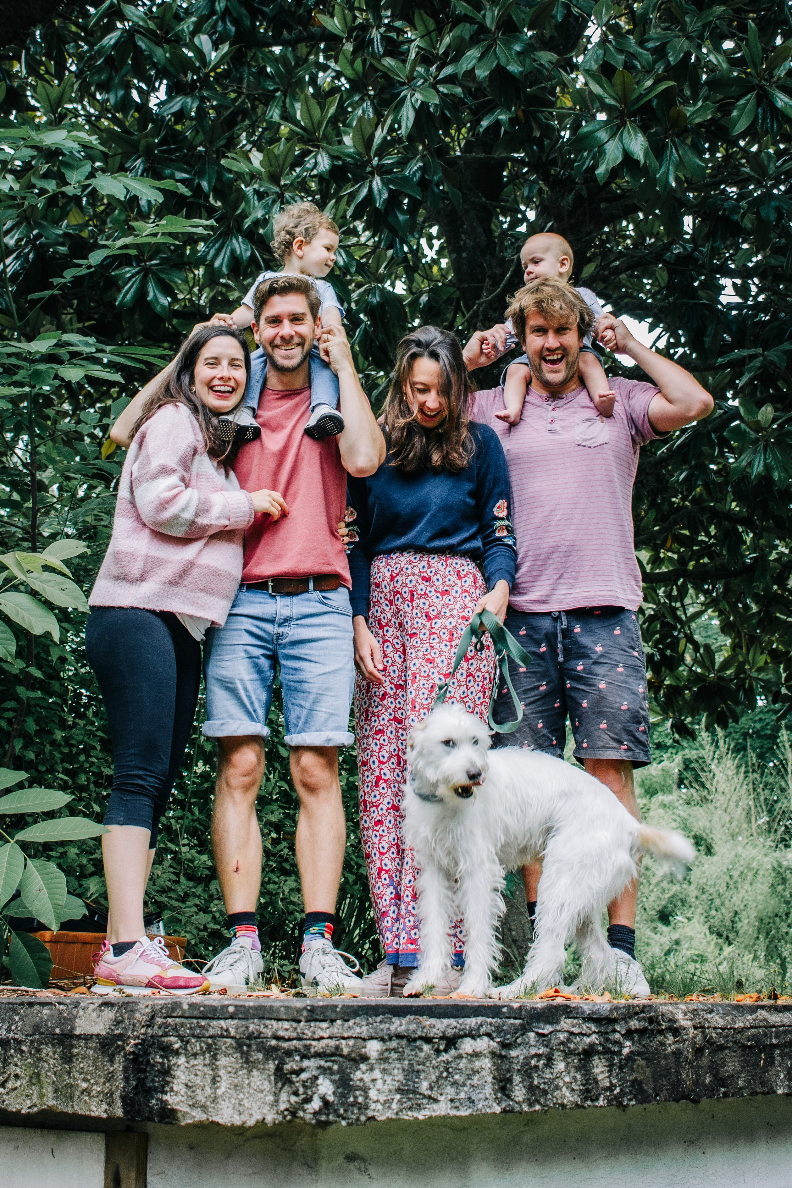 Leisa de Bruxelle et sa famille. Studio photo « Partage ton bonheur » – Photographe famille près de Châtellerault, Poitiers et Tours
